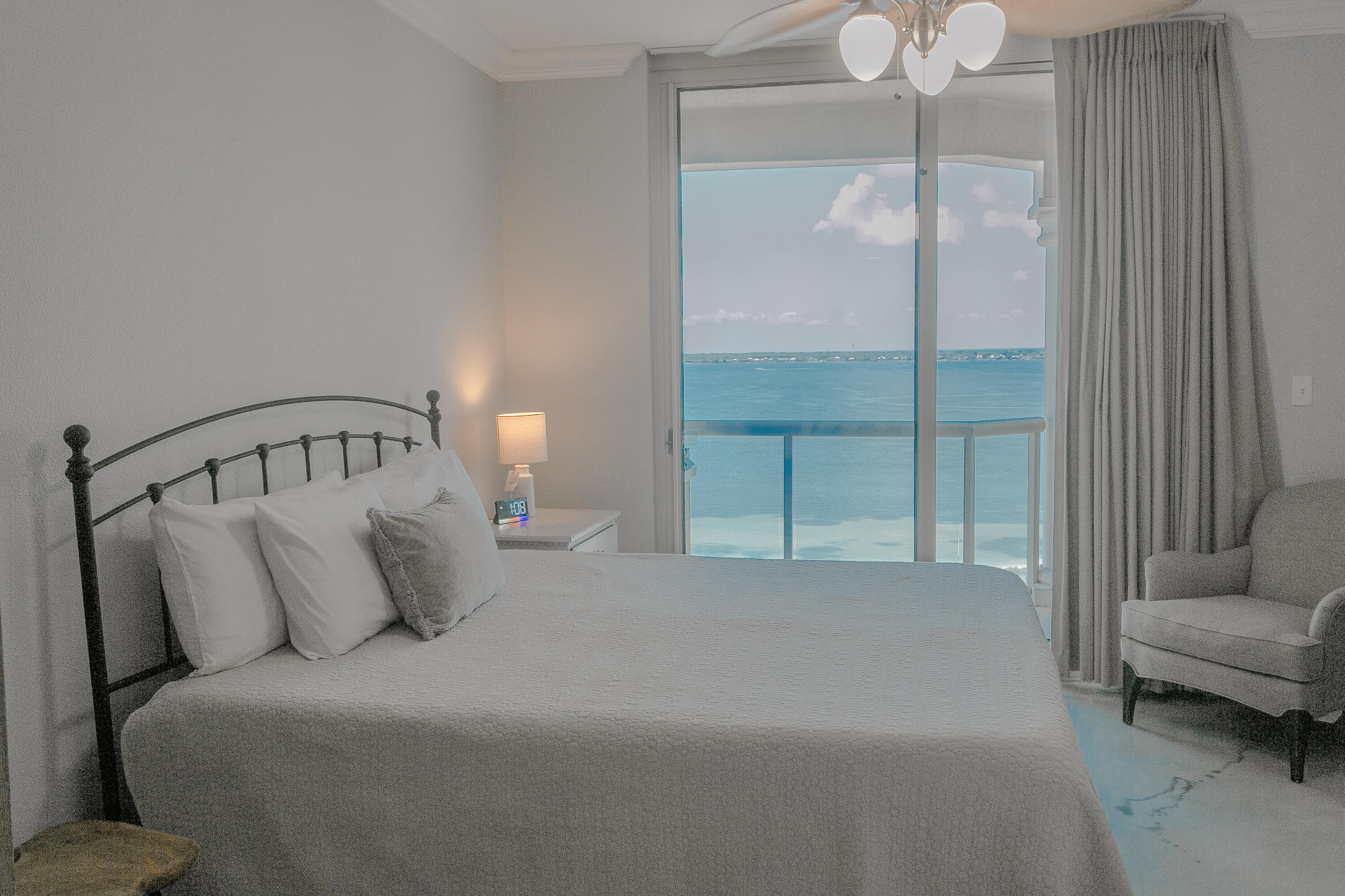 5 Portofino Drive 1106