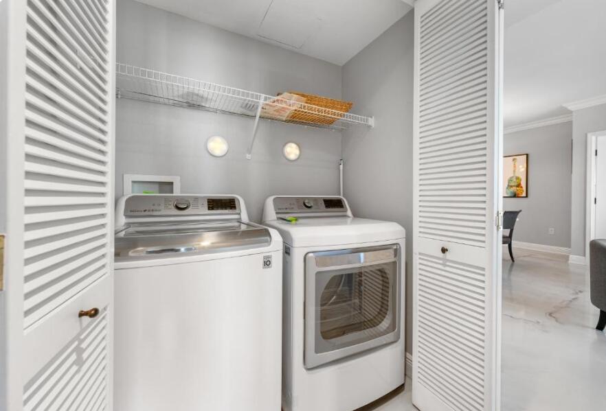 5 Portofino Drive 1106
