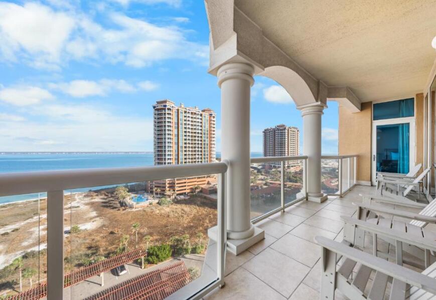 5 Portofino Drive 1106