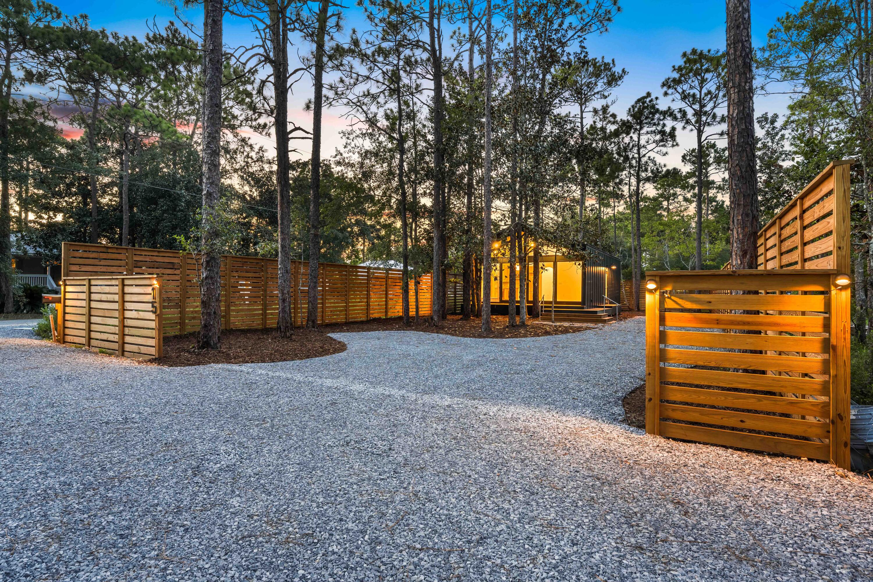 47 Currumbin Aly