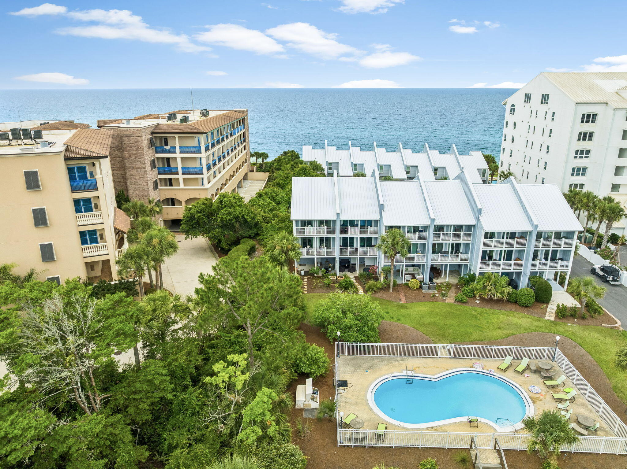 2381 W County Highway 30A UNIT 8
