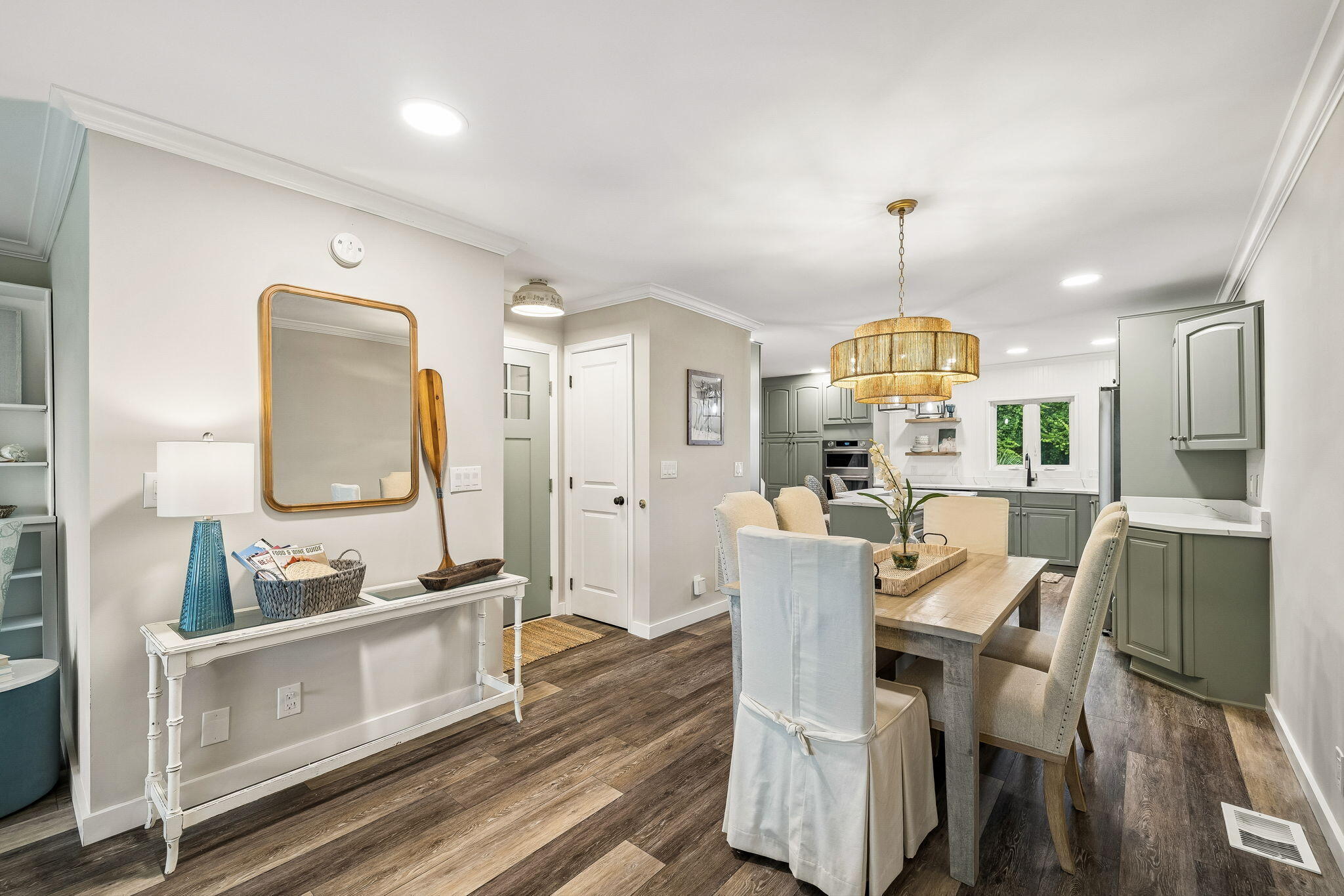 2381 W County Highway 30A UNIT 8