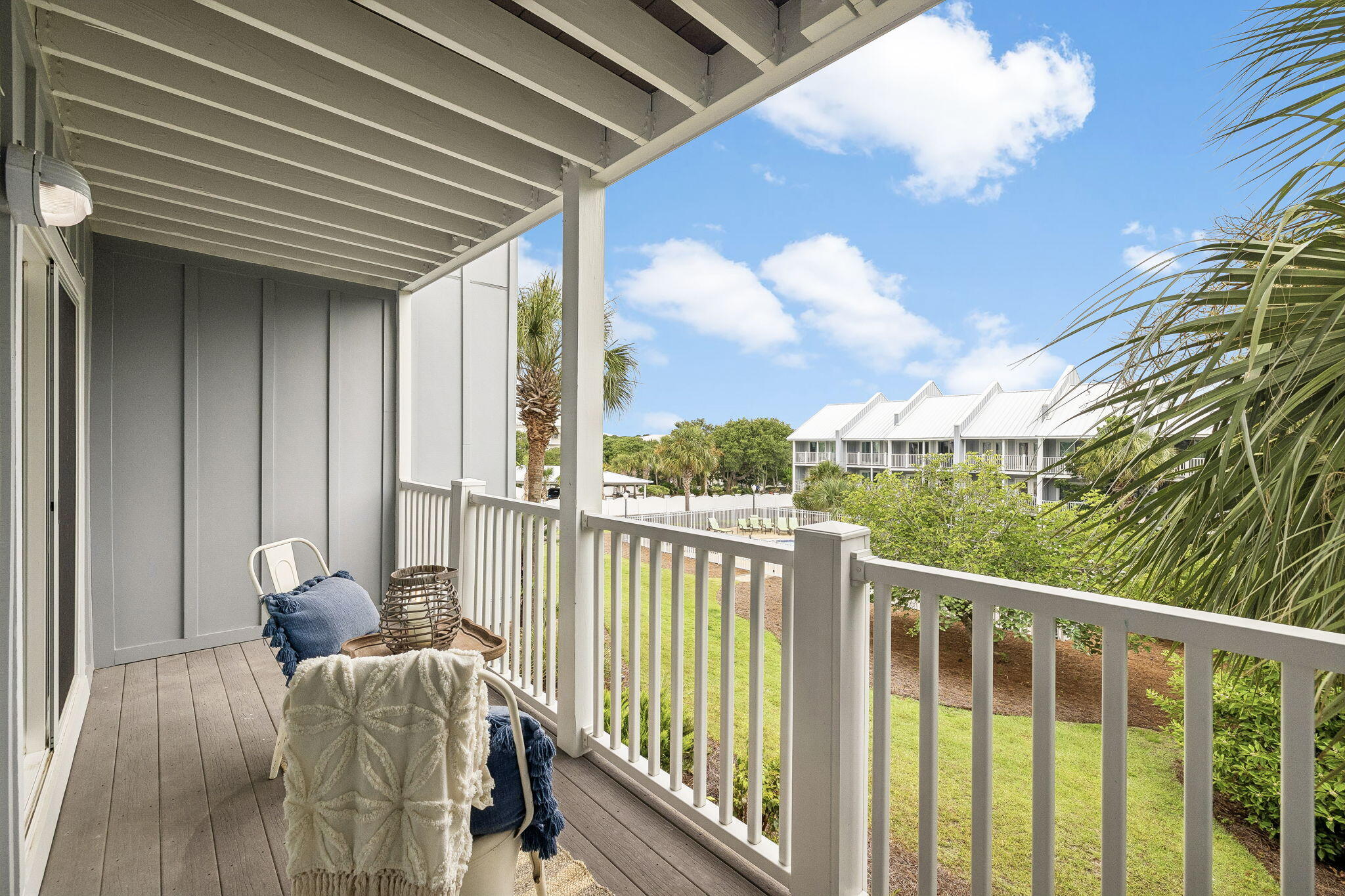 2381 W County Highway 30A UNIT 8