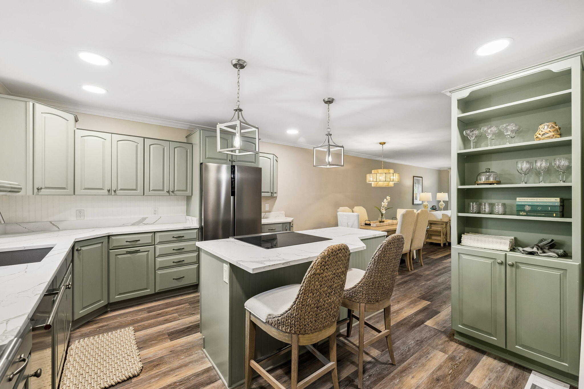 2381 W County Highway 30A UNIT 8
