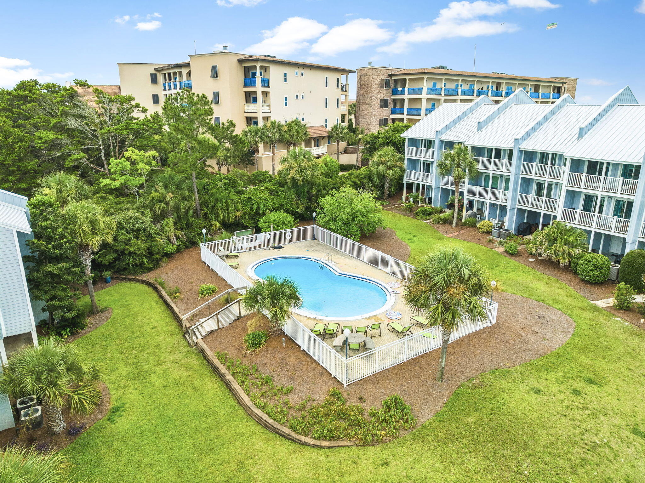 2381 W County Highway 30A UNIT 8