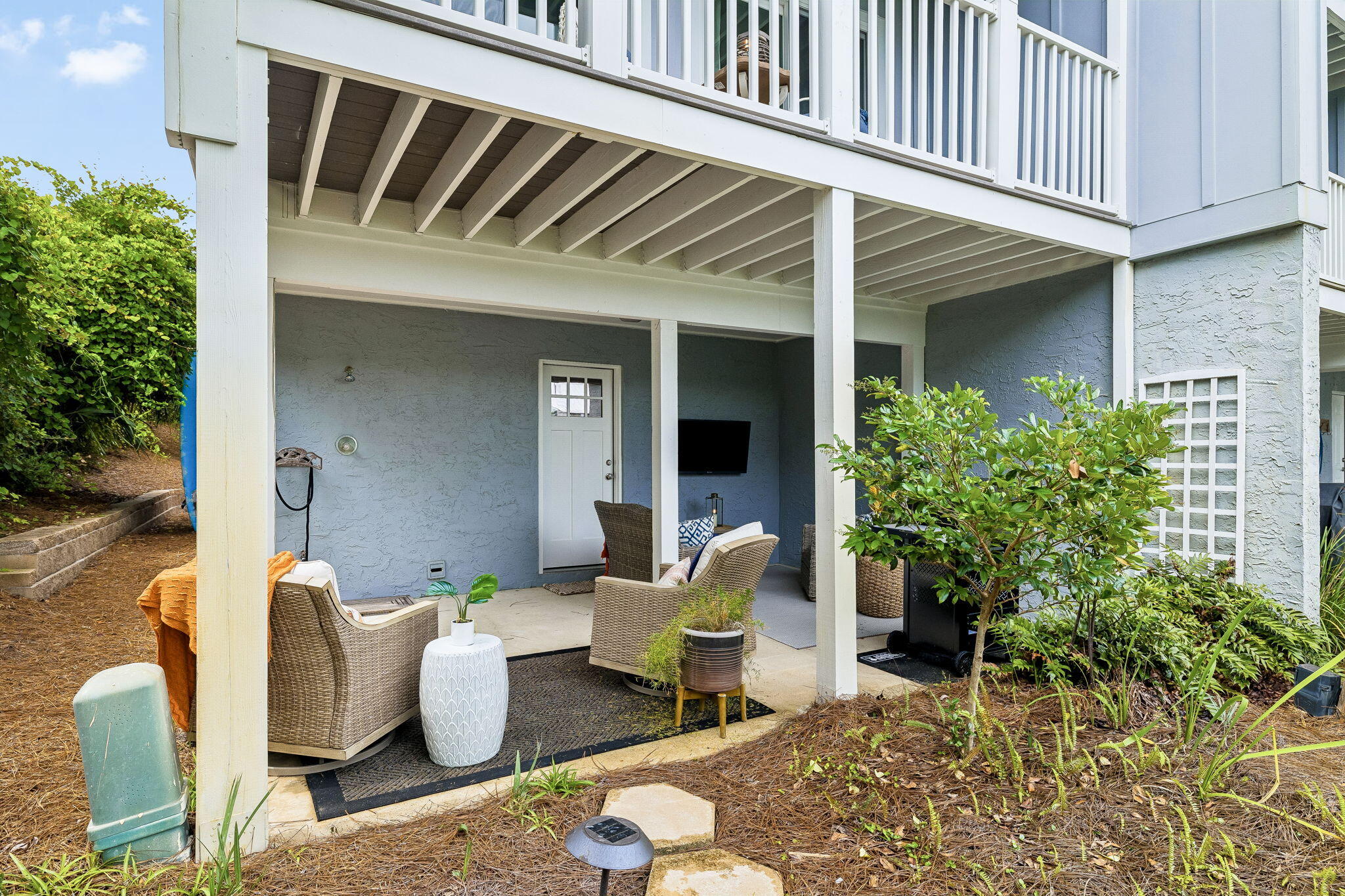 2381 W County Highway 30A UNIT 8