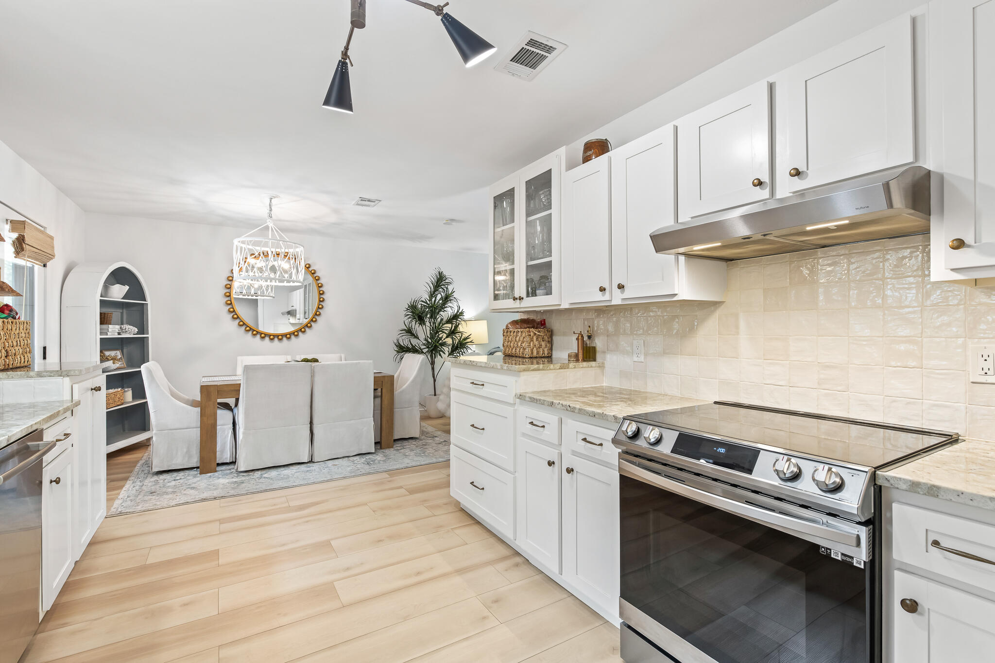 92 Walnut Street