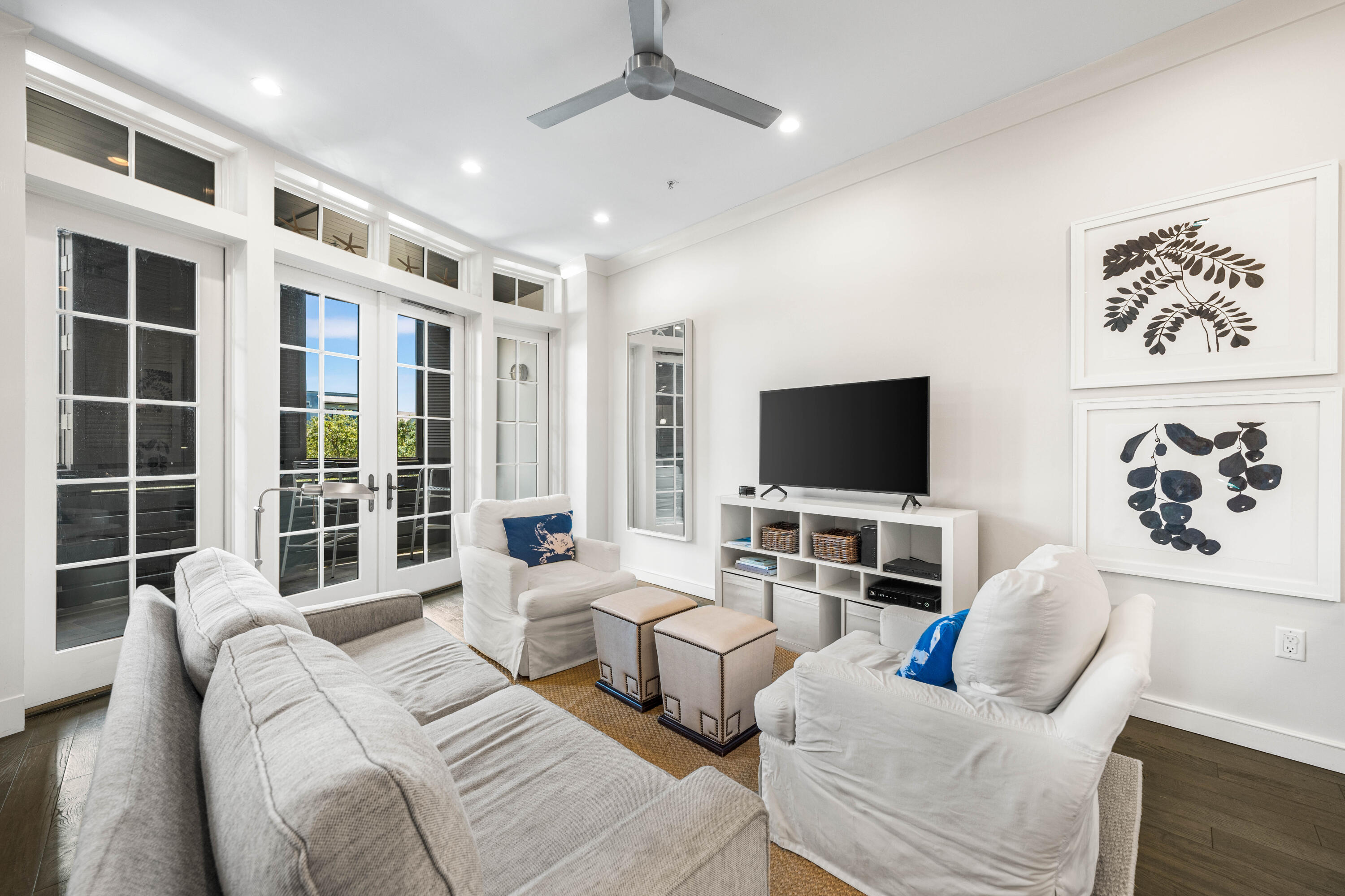 84 N Barrett Square #5