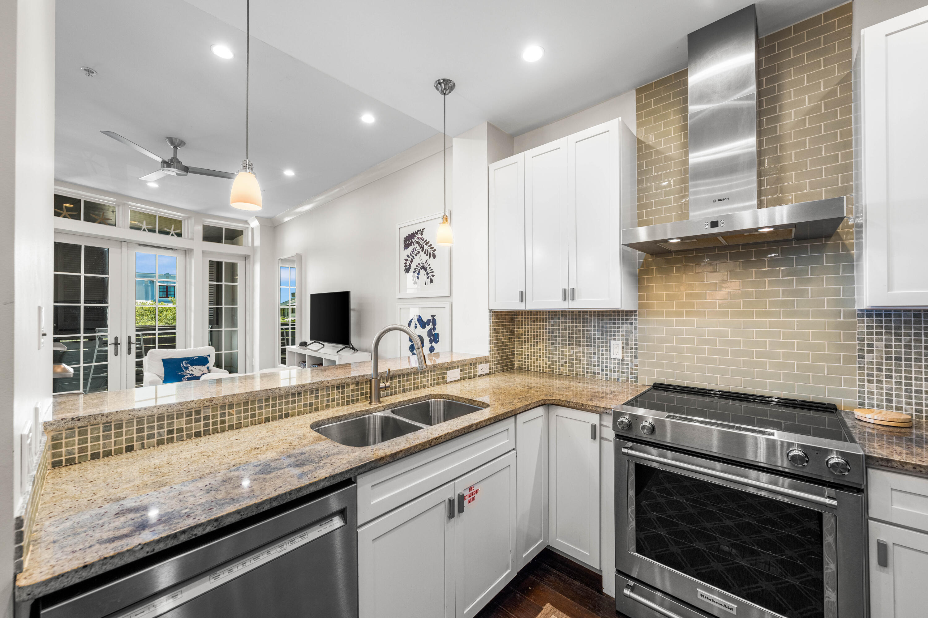 84 N Barrett Square #5