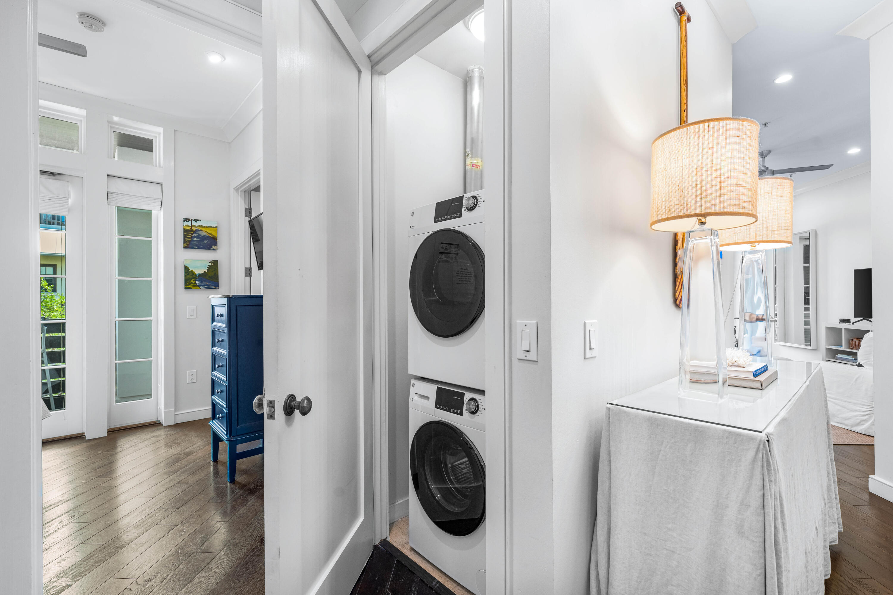 84 N Barrett Square #5