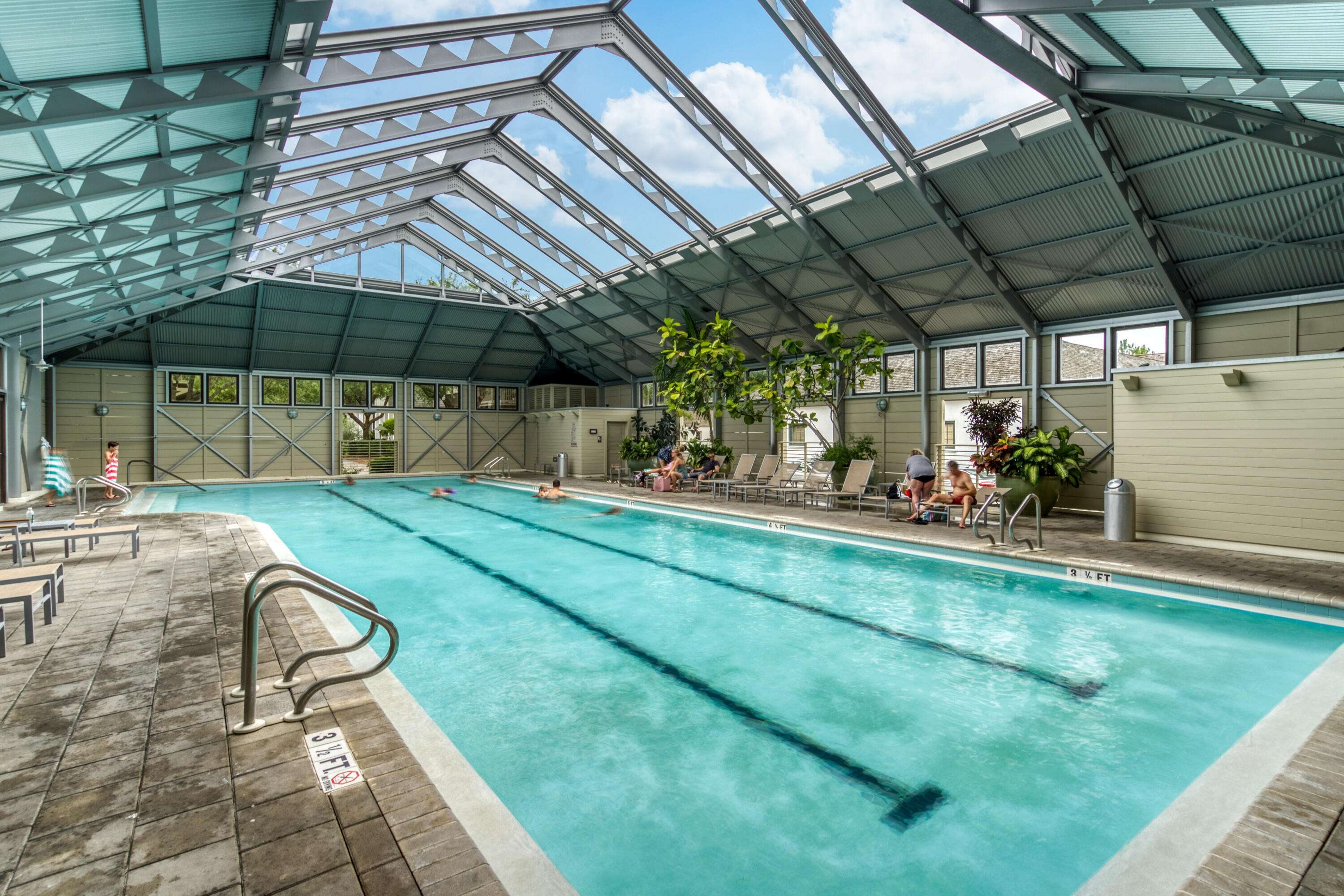 84 N Barrett Square #5
