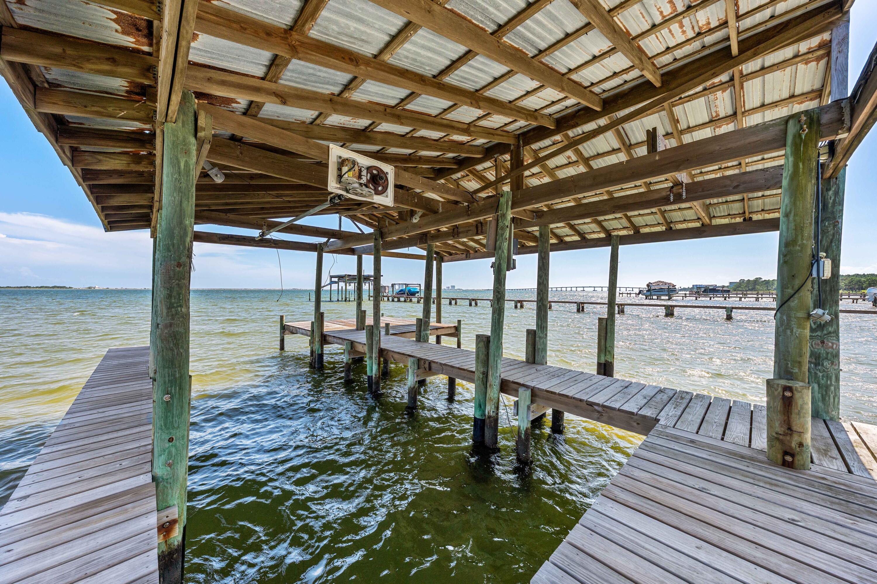 1901 Catamaran Drive