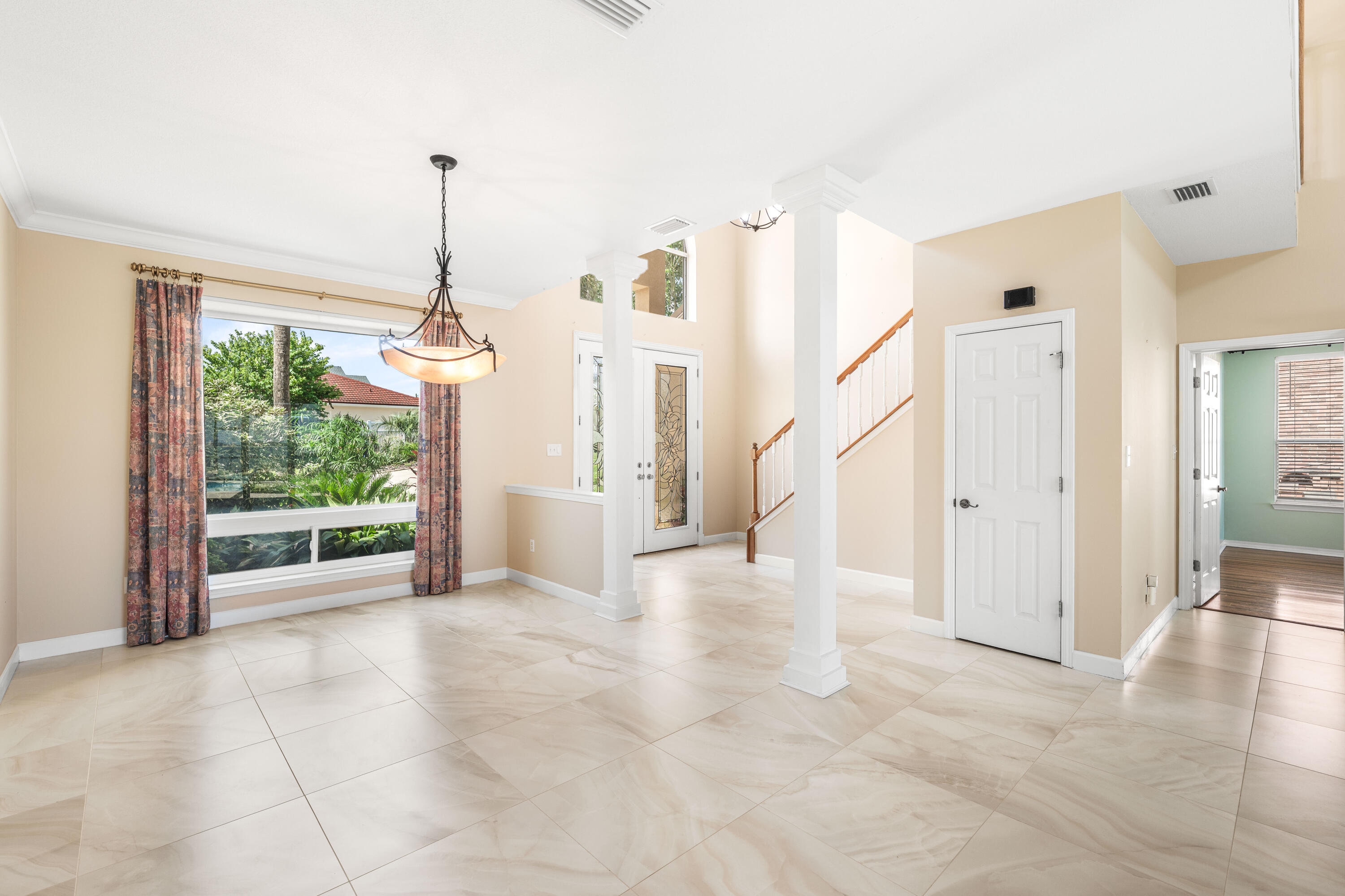 1901 Catamaran Drive