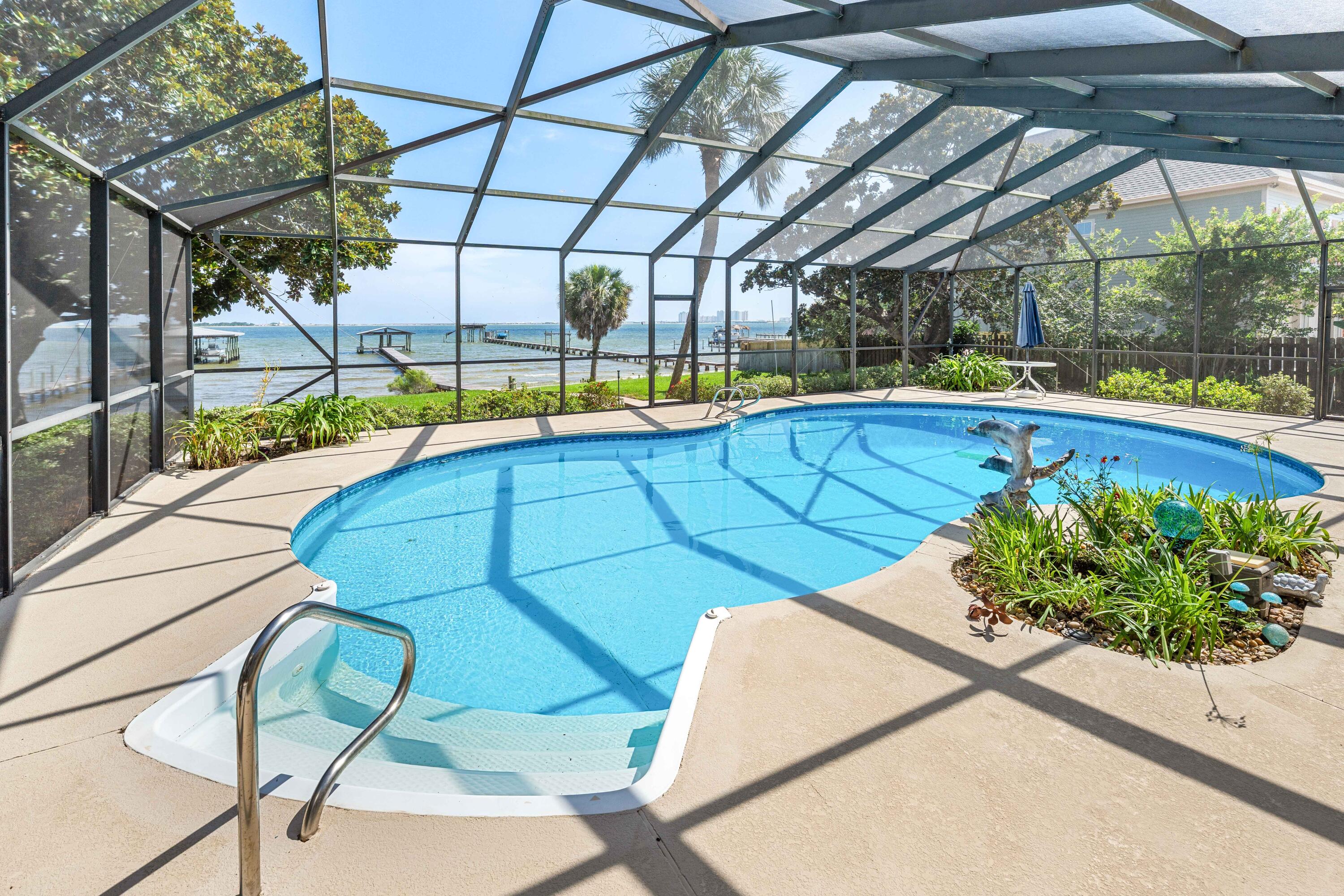 1901 Catamaran Drive