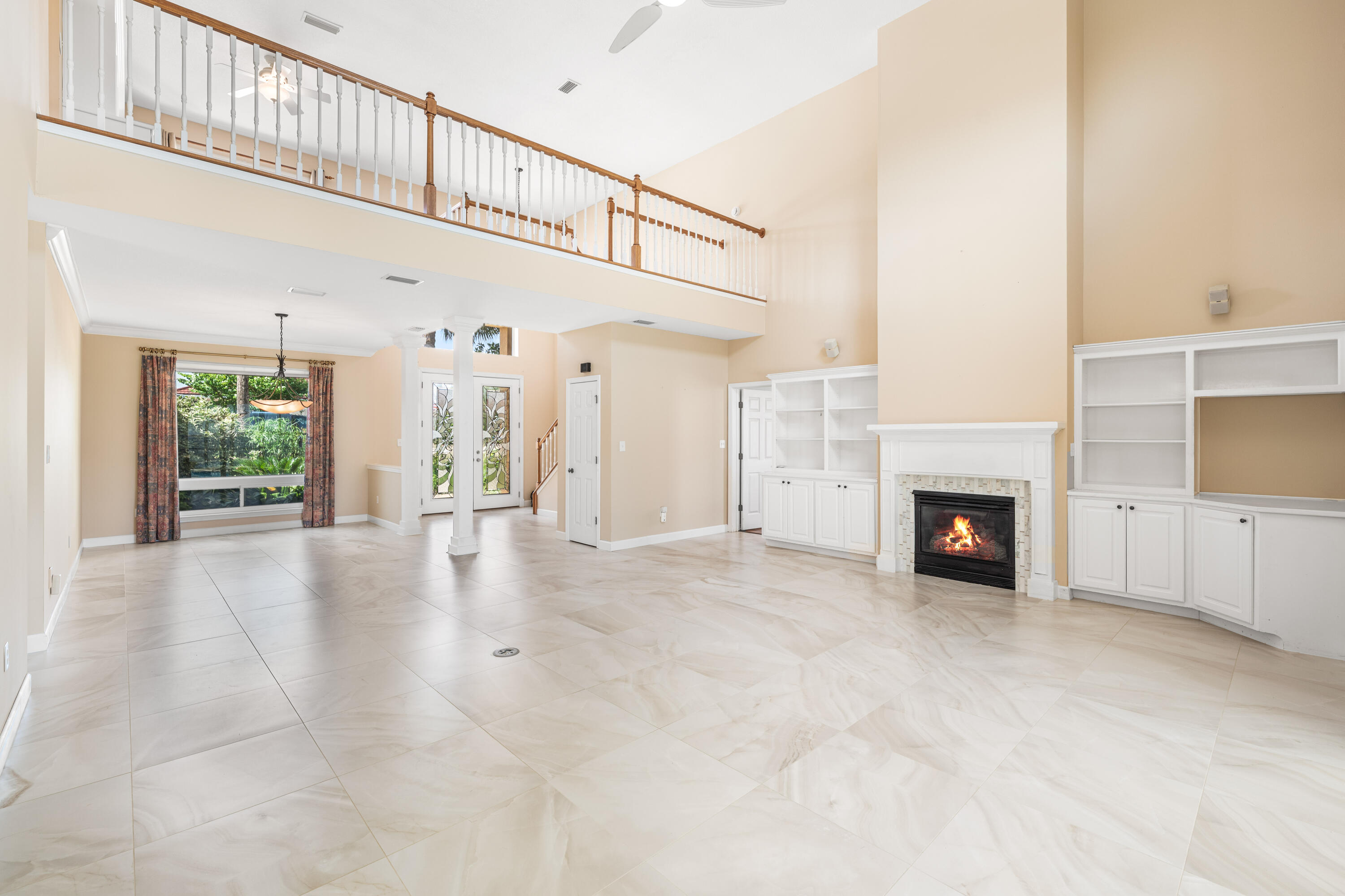1901 Catamaran Drive