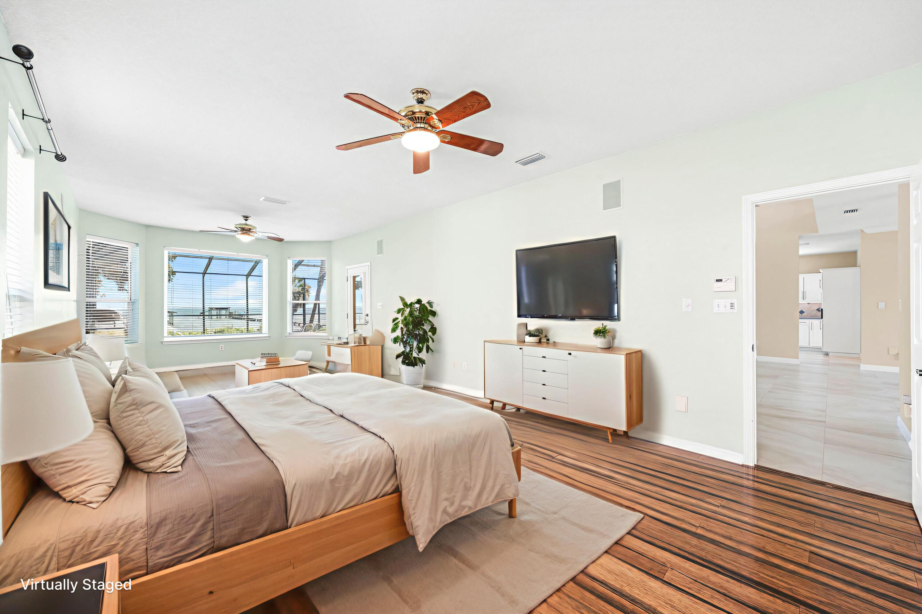 1901 Catamaran Drive