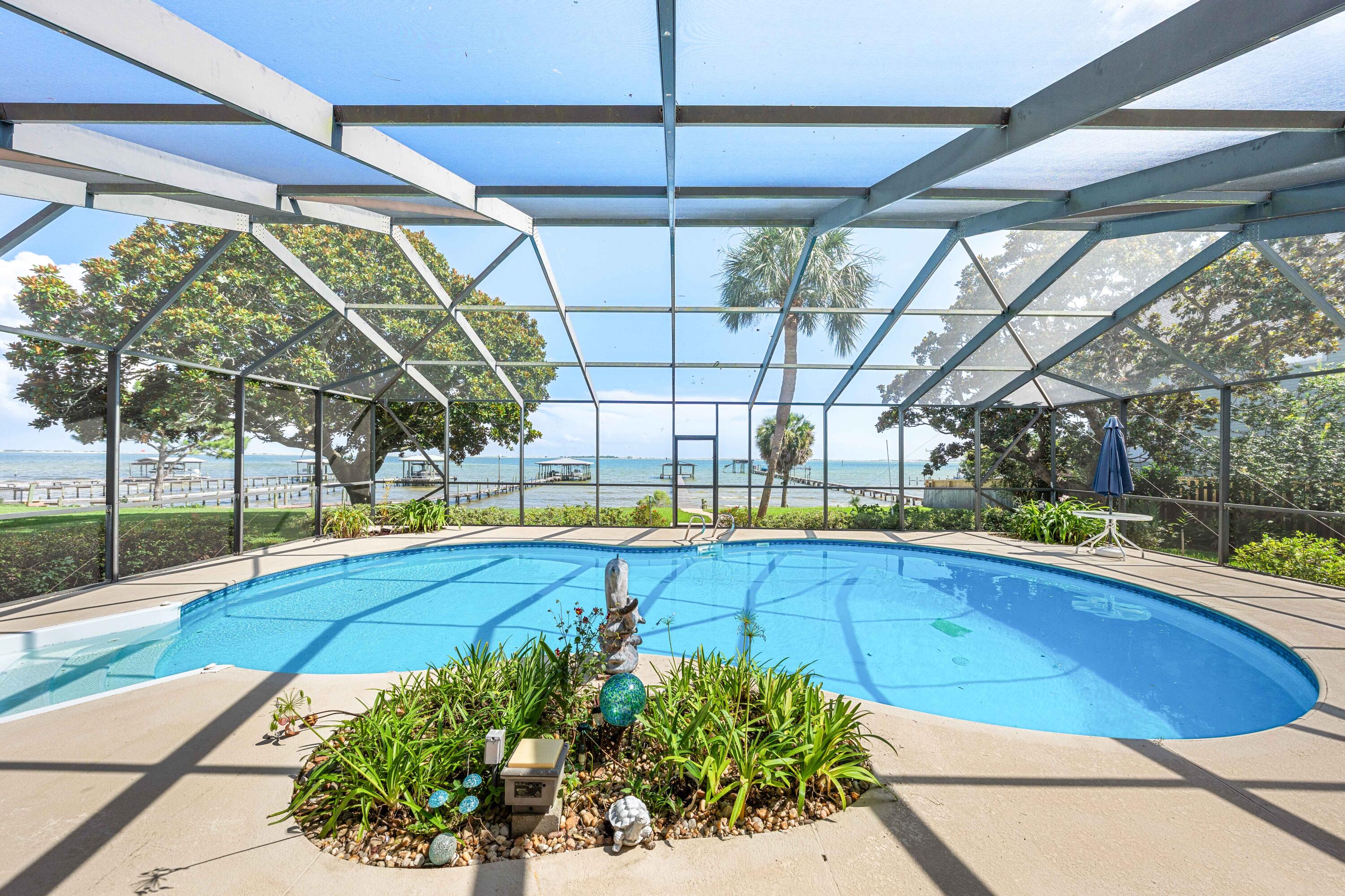 1901 Catamaran Drive