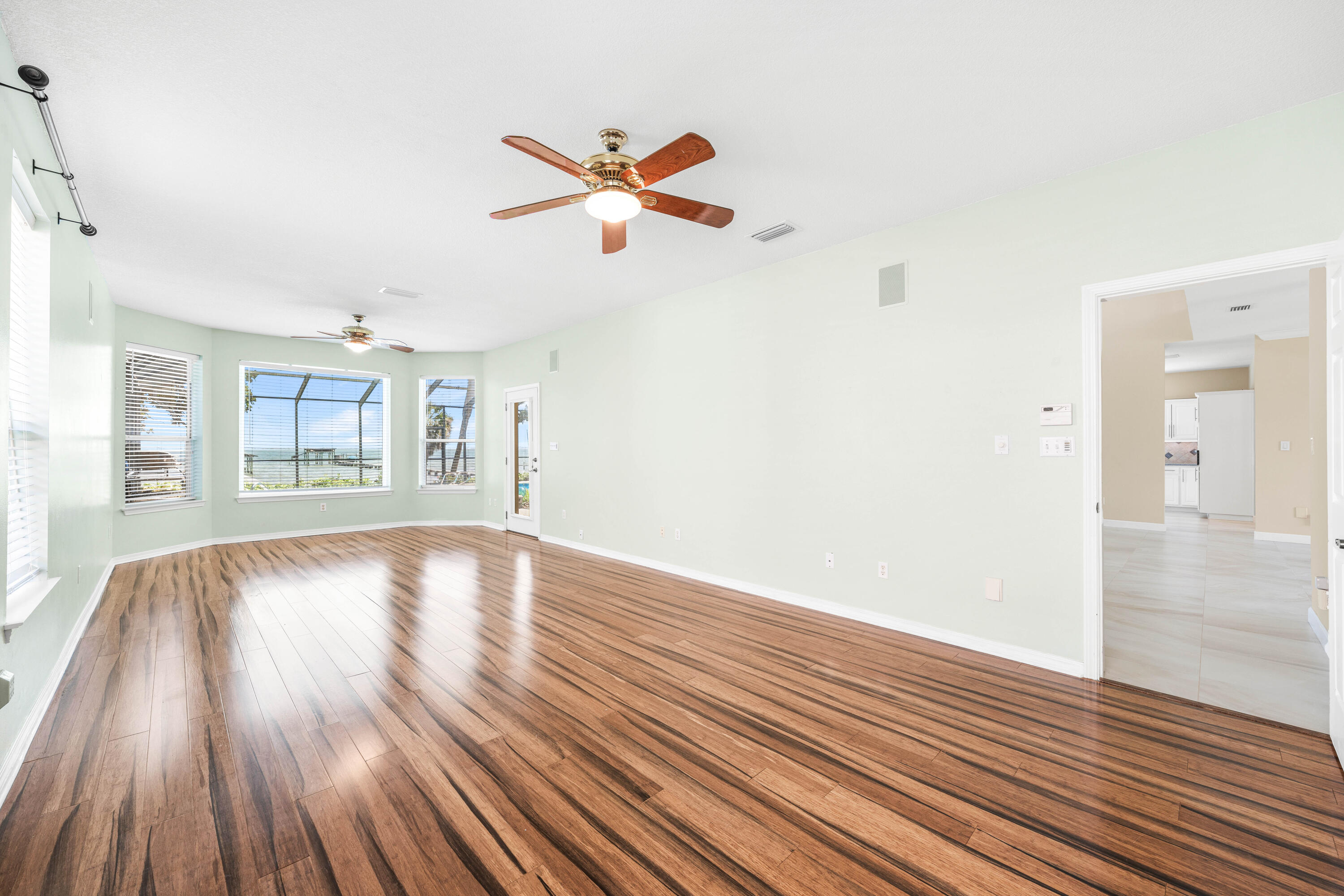 1901 Catamaran Drive