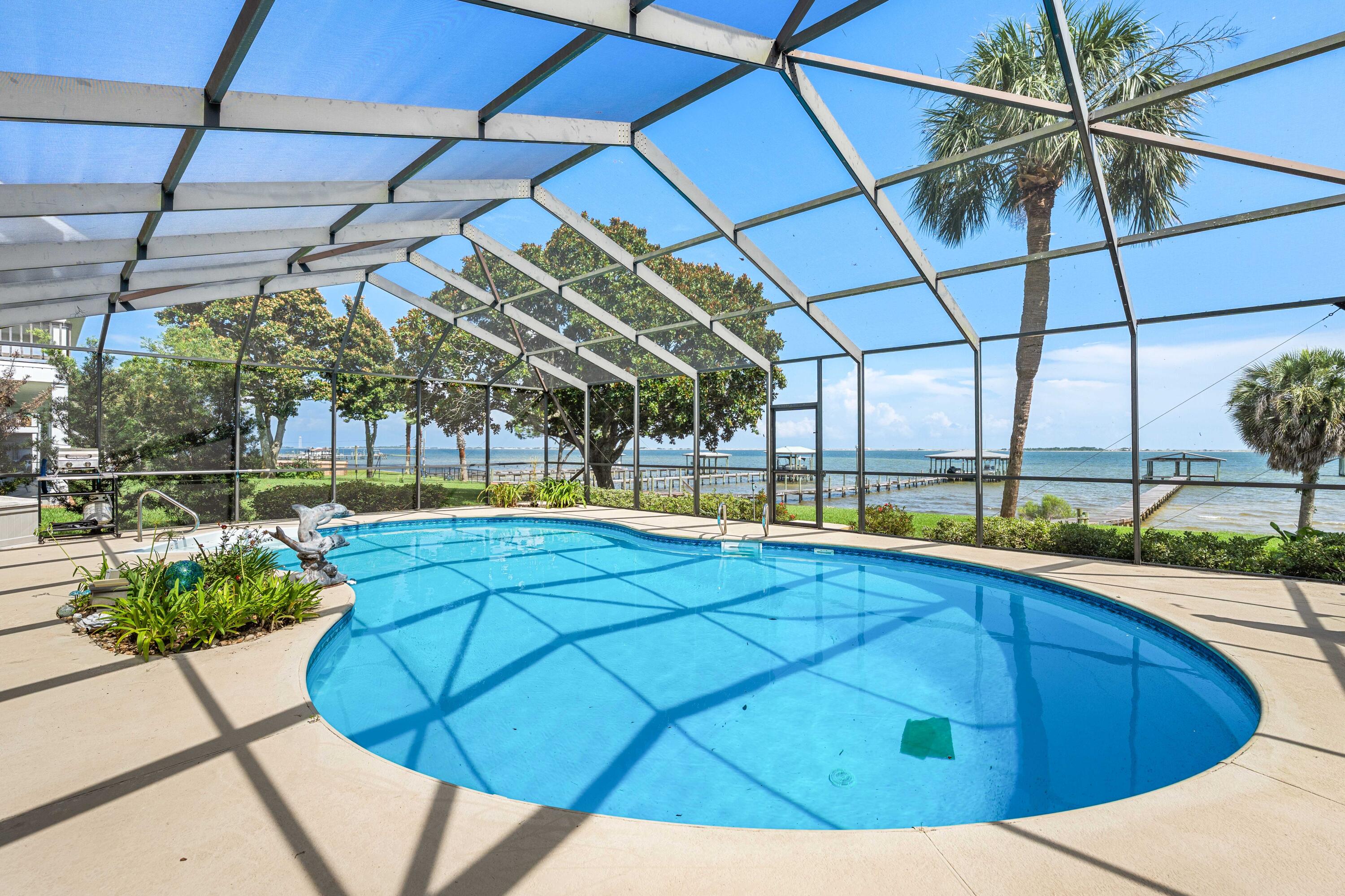 1901 Catamaran Drive