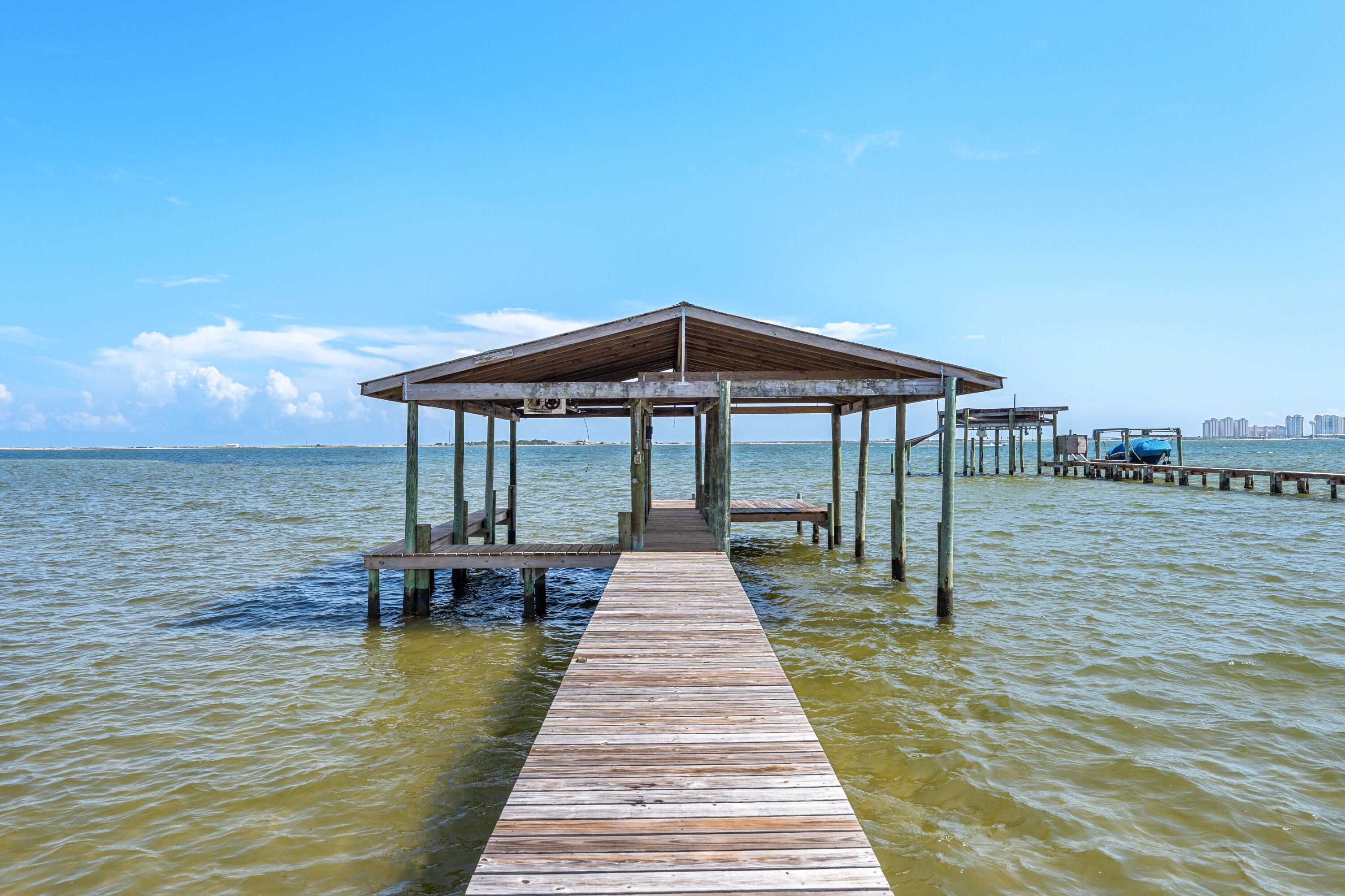 1901 Catamaran Drive