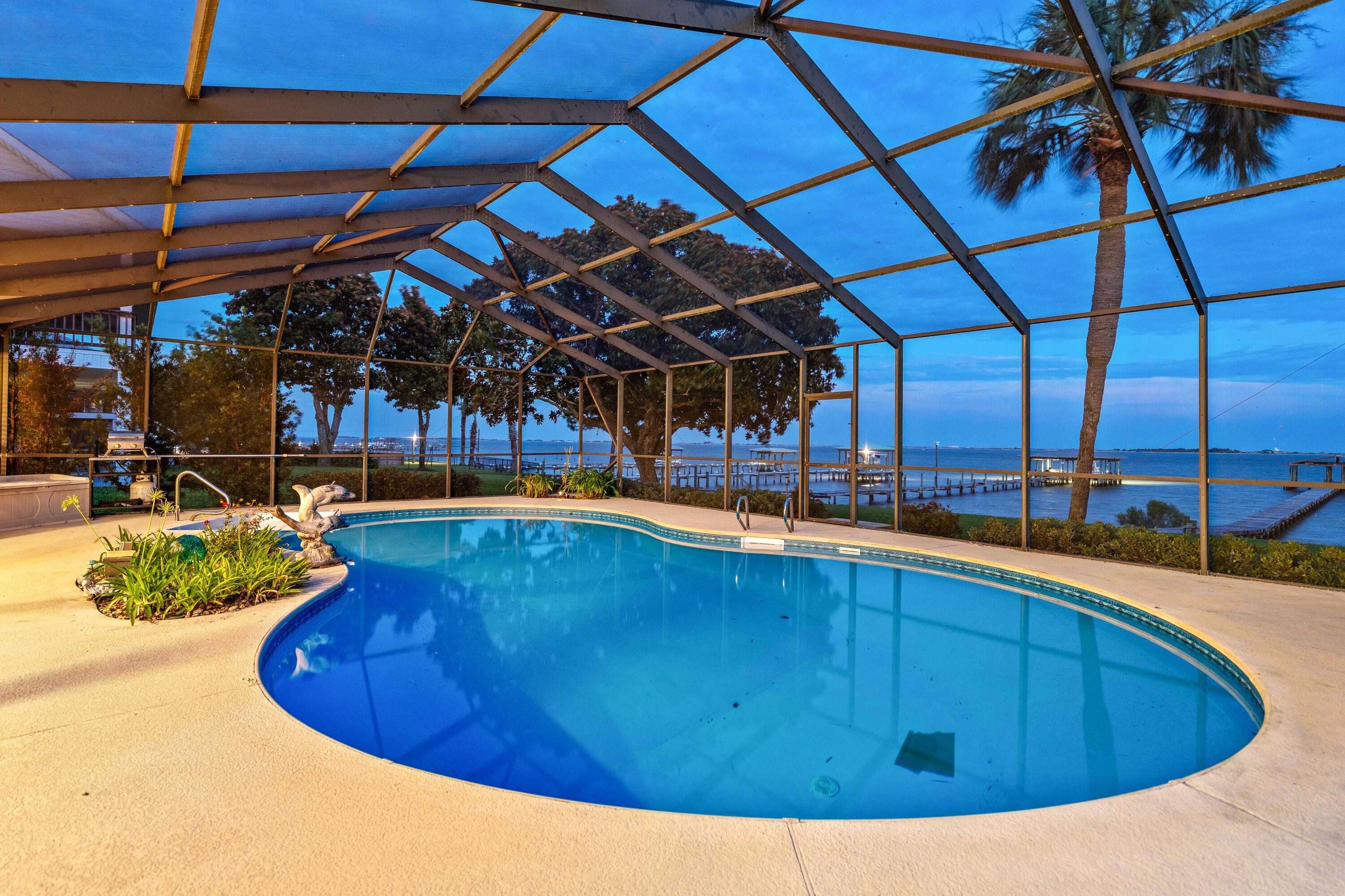 1901 Catamaran Drive