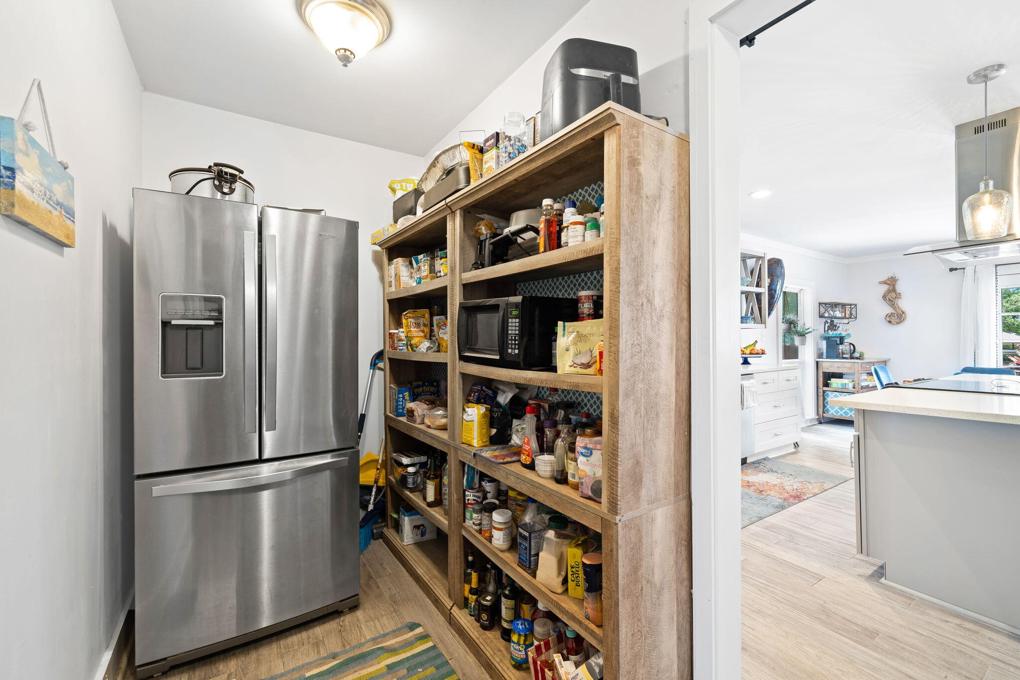 527 Ridge Road
