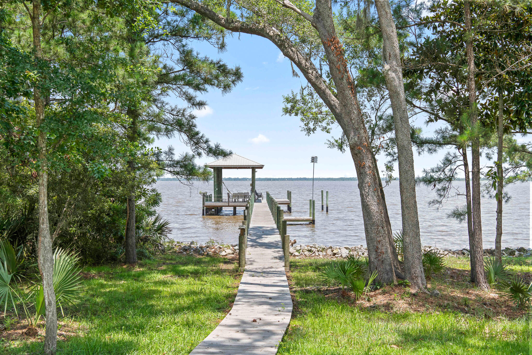 190 Bay Trace