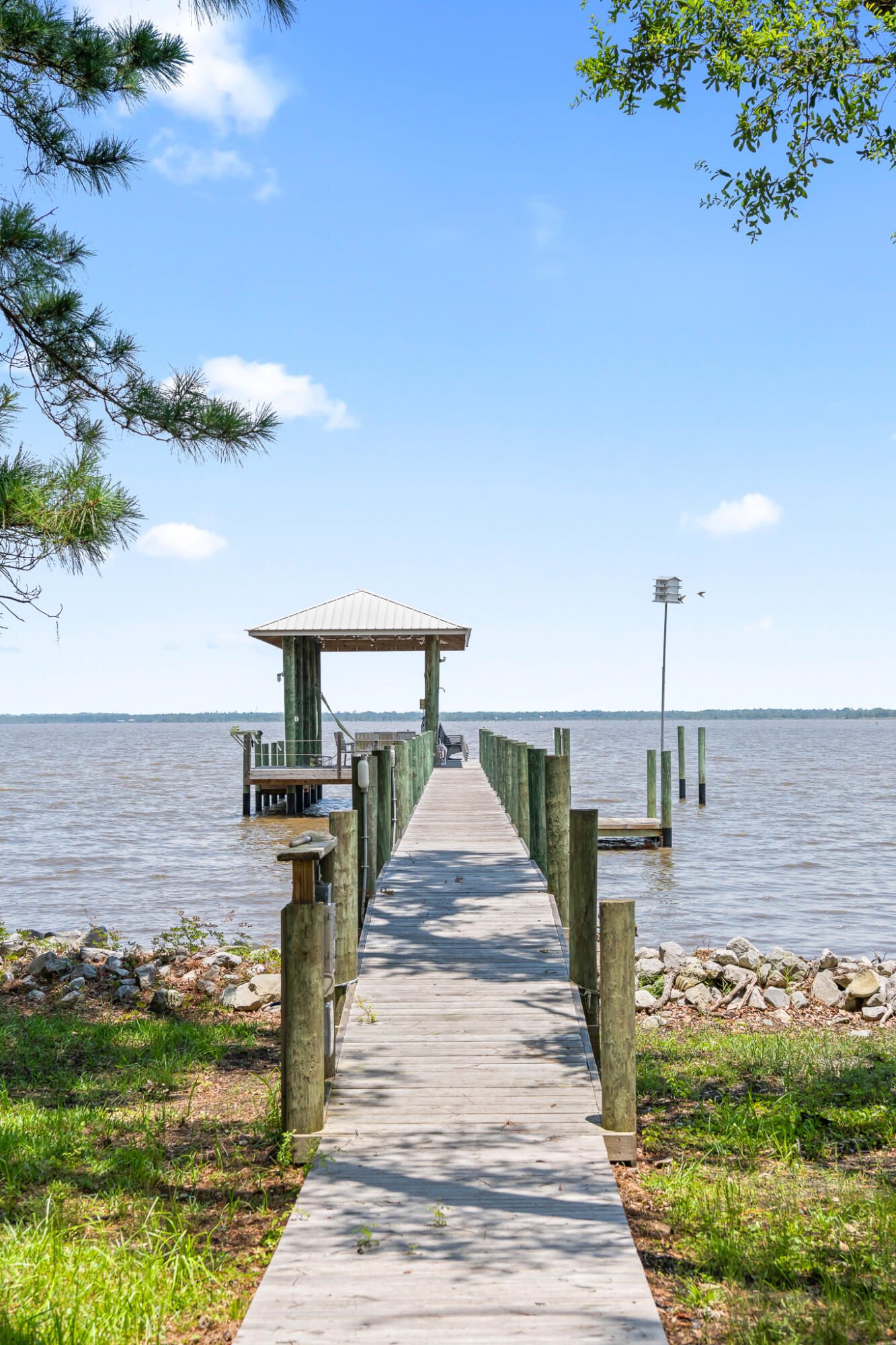 190 Bay Trace