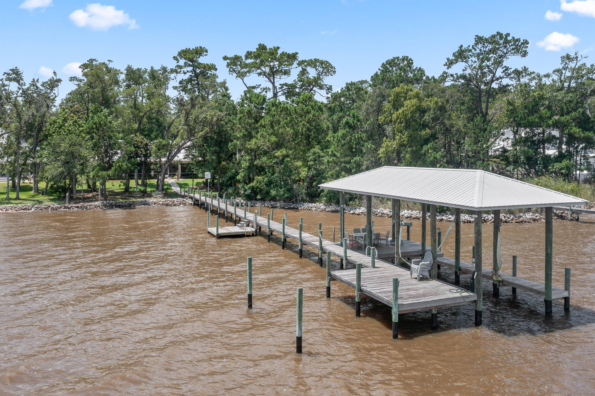 190 Bay Trace