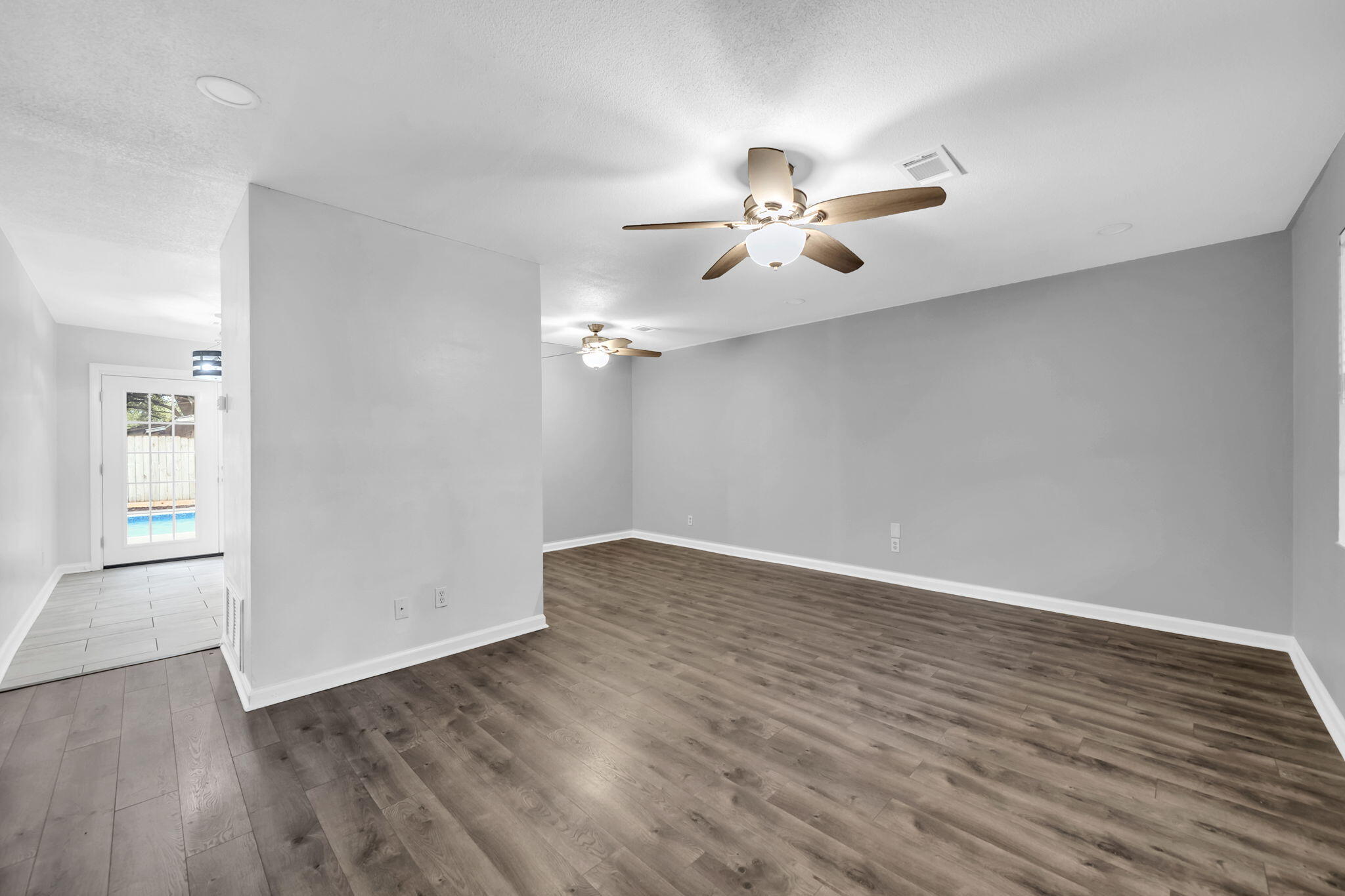 138 NW Virginia Drive