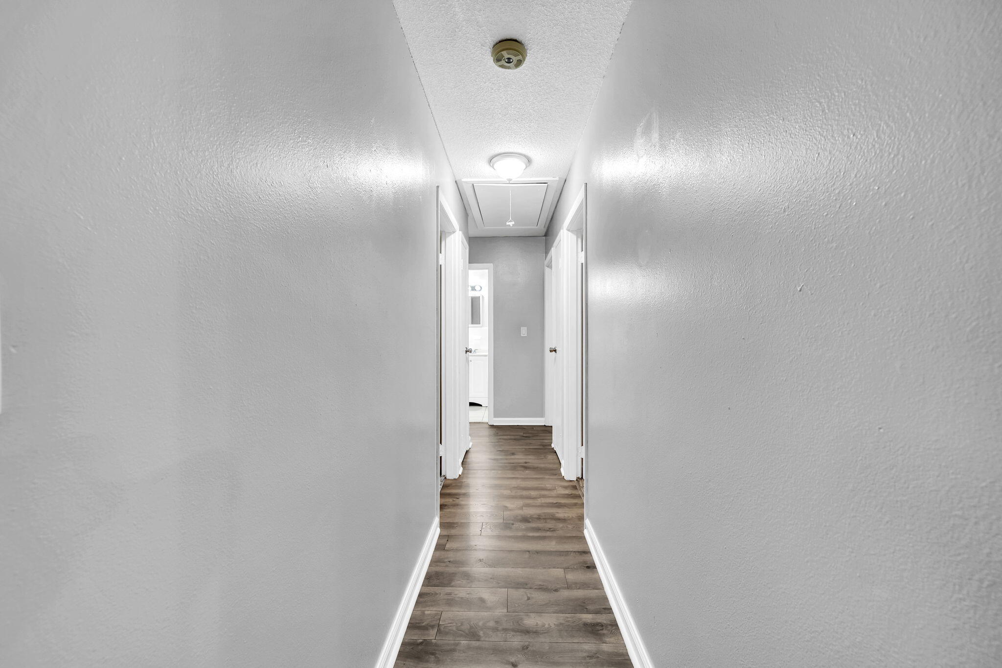 138 NW Virginia Drive