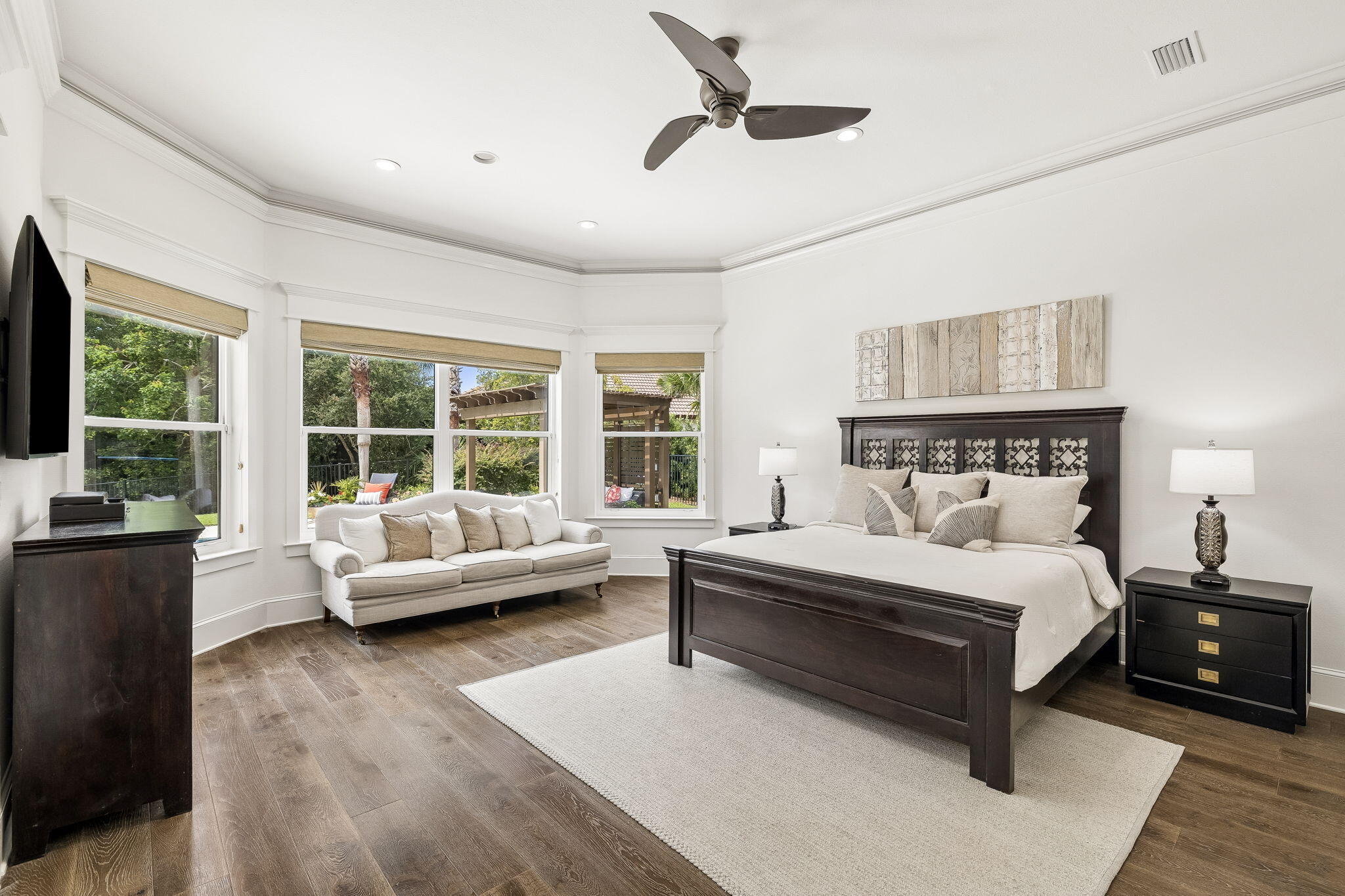 555 Sea Winds Drive