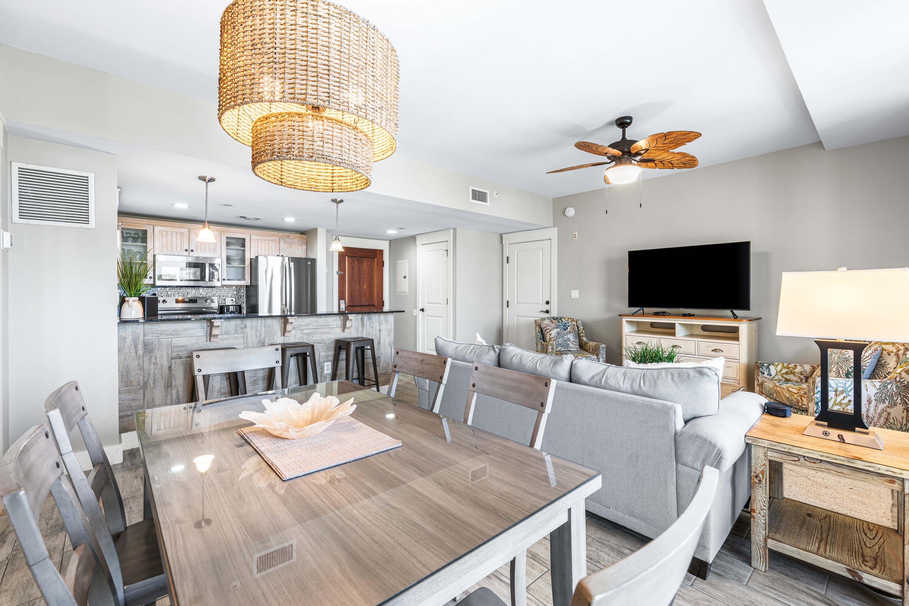 9200 Baytowne Wharf Boulevard 444/446