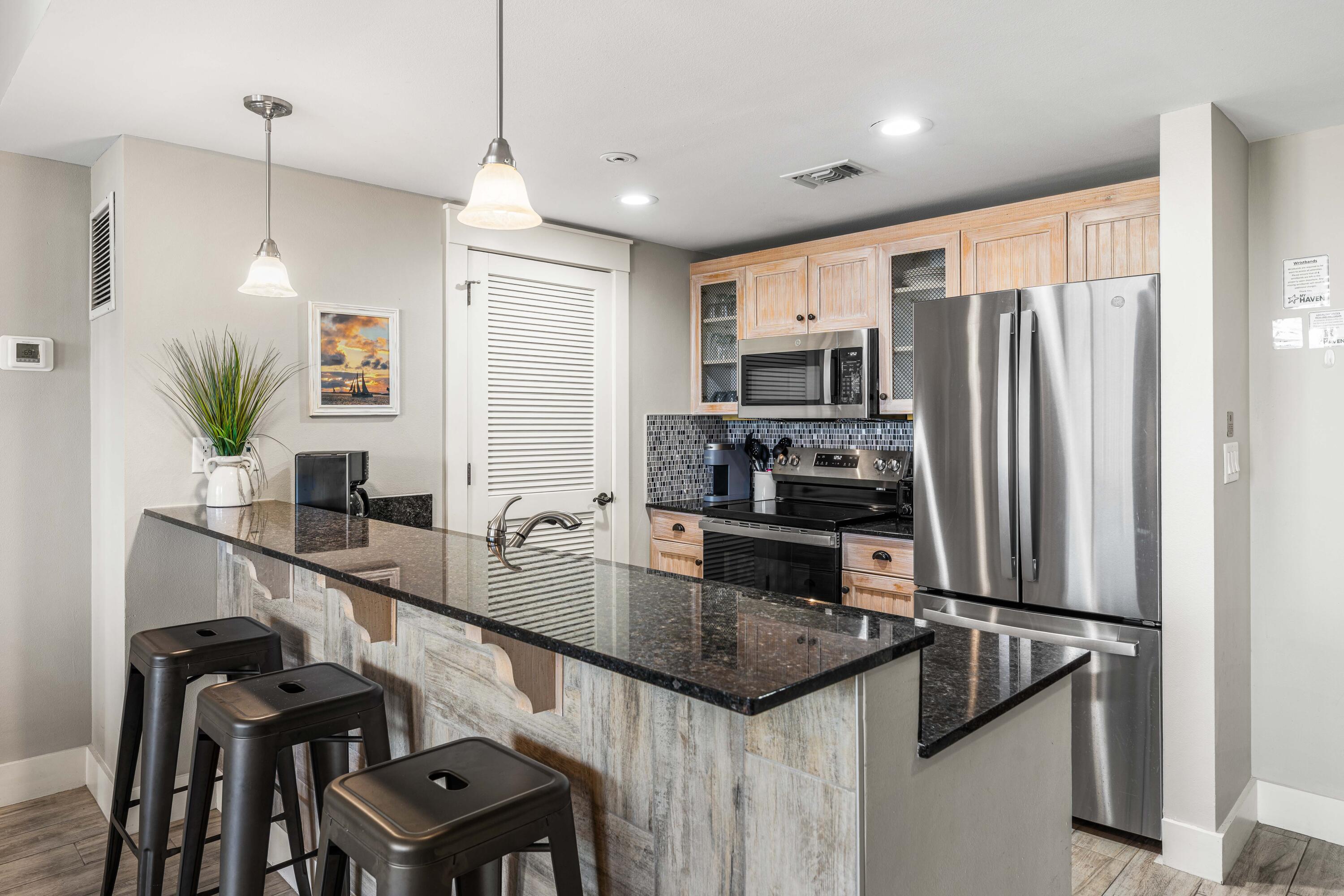 9200 Baytowne Wharf Boulevard 444/446