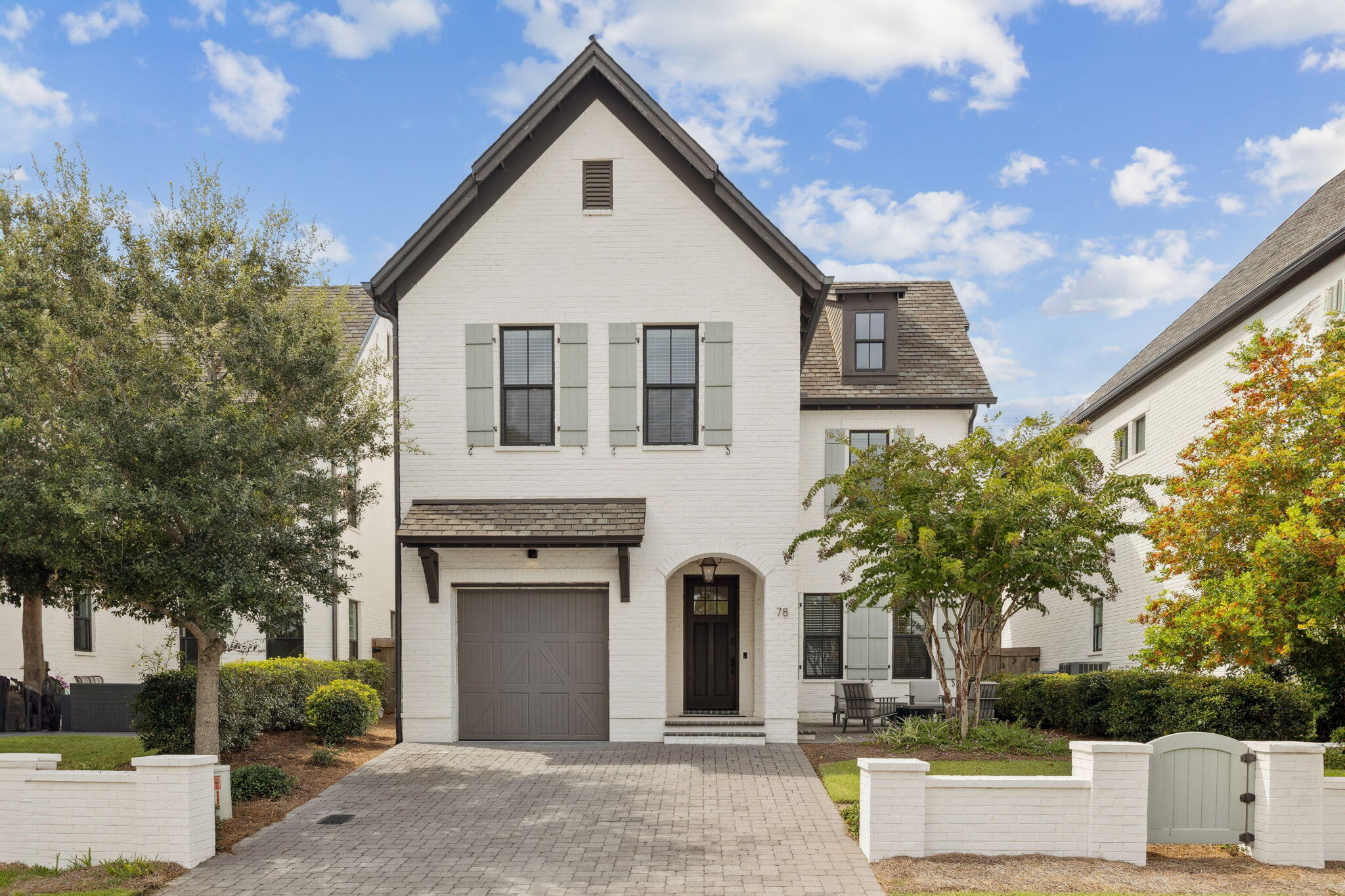 78 Ridgewalk Circle
