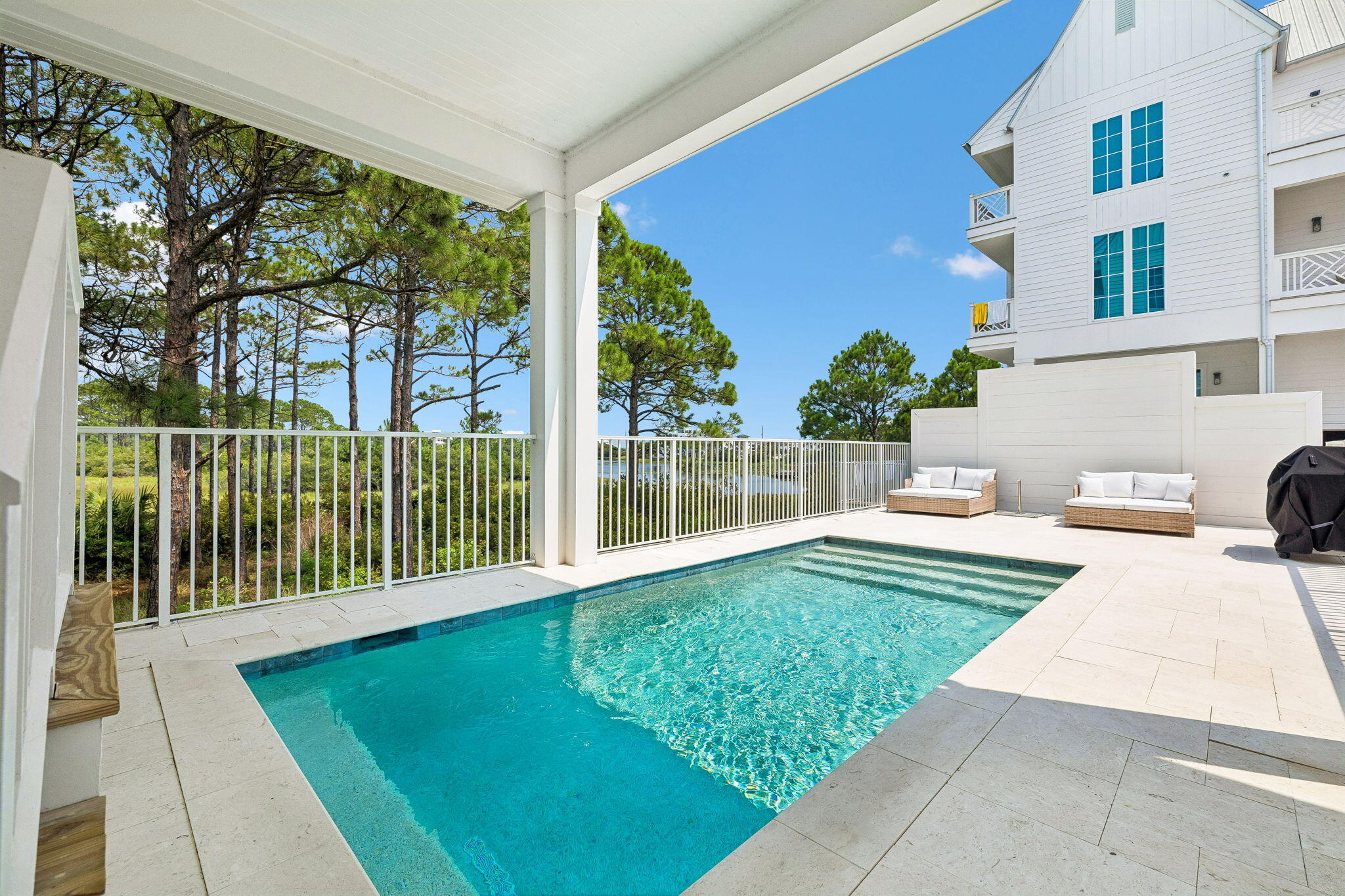 66 Woodward Drive