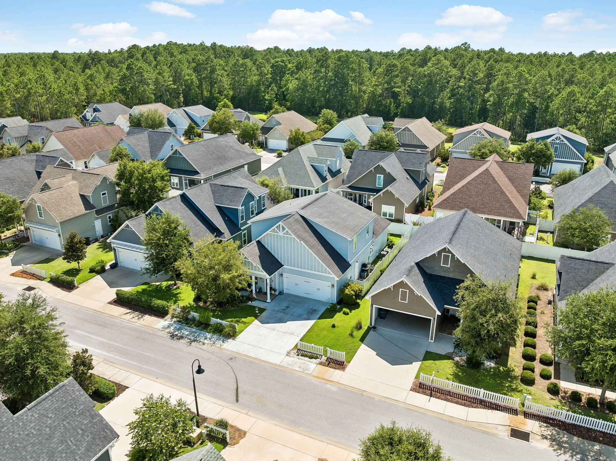 201 Blakely Drew Boulevard