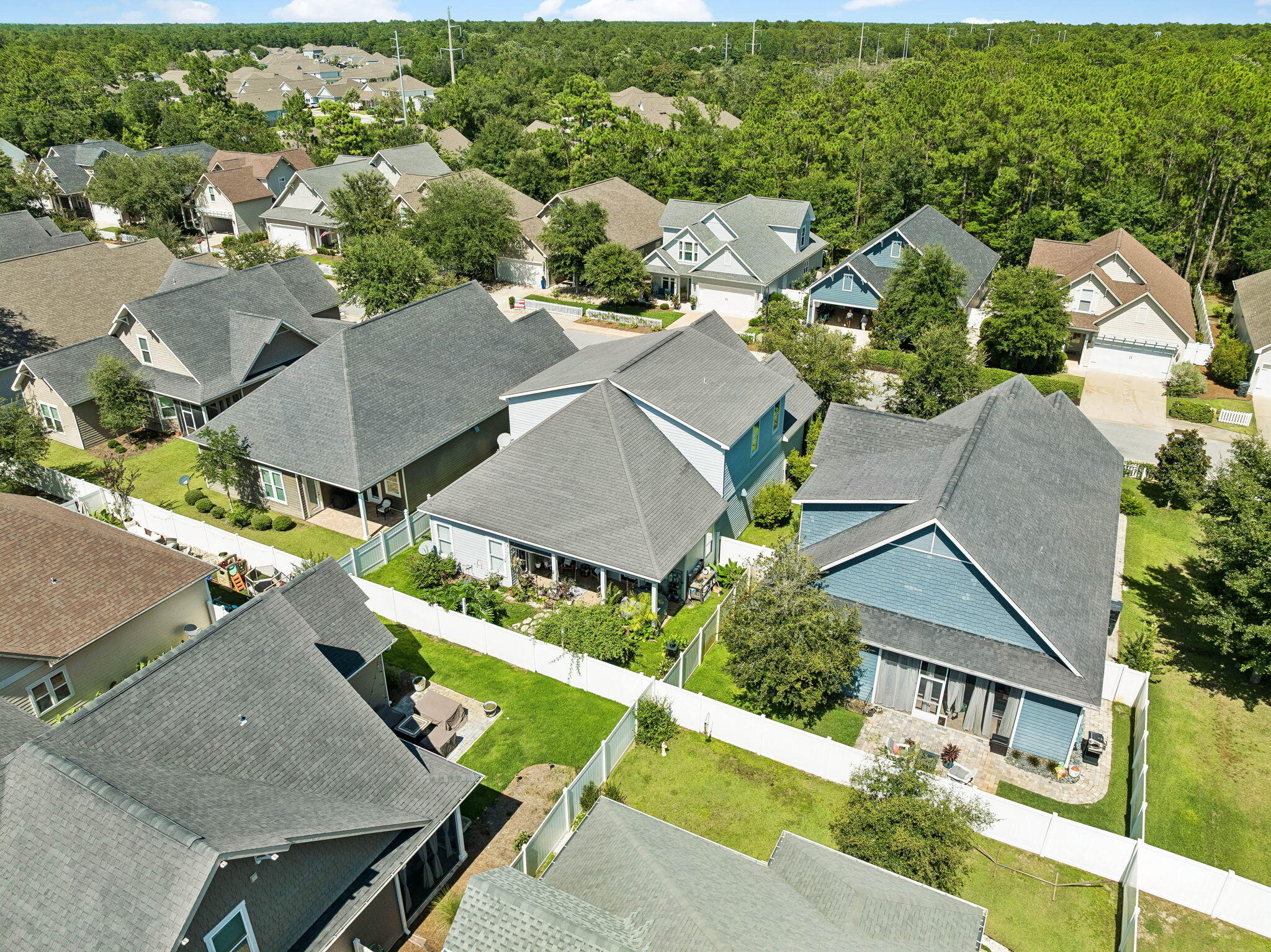 201 Blakely Drew Boulevard