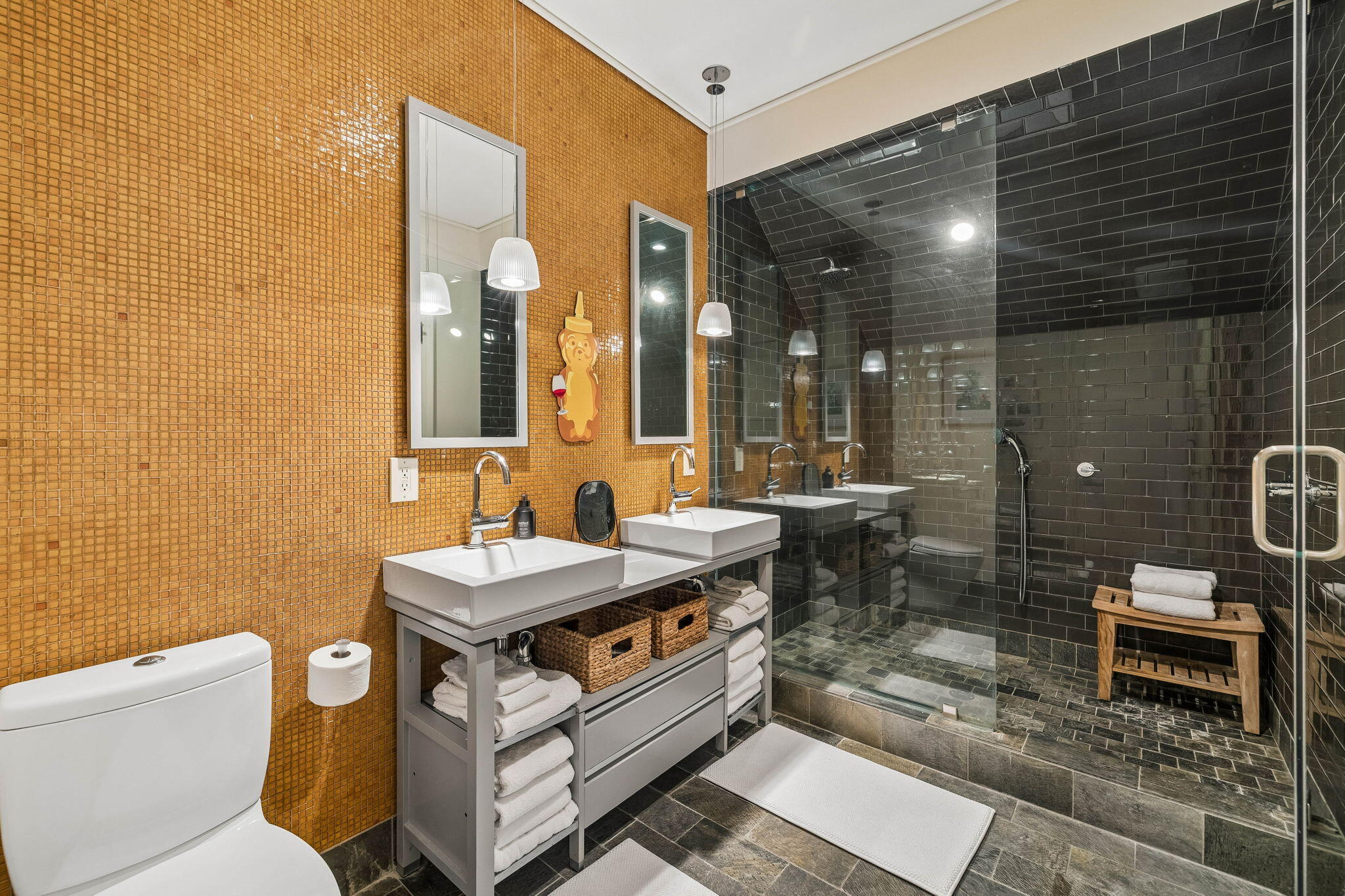 78 N Barrett Square # 11