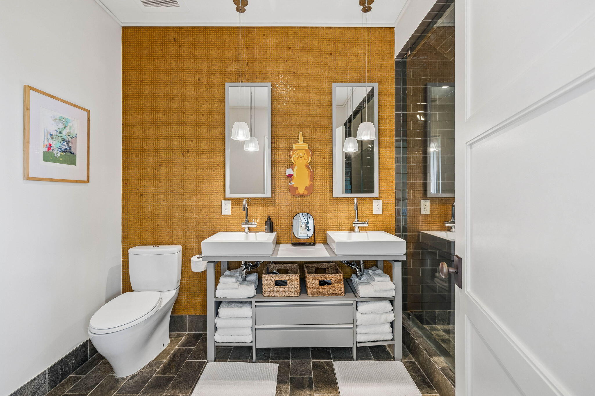 78 N Barrett Square # 11