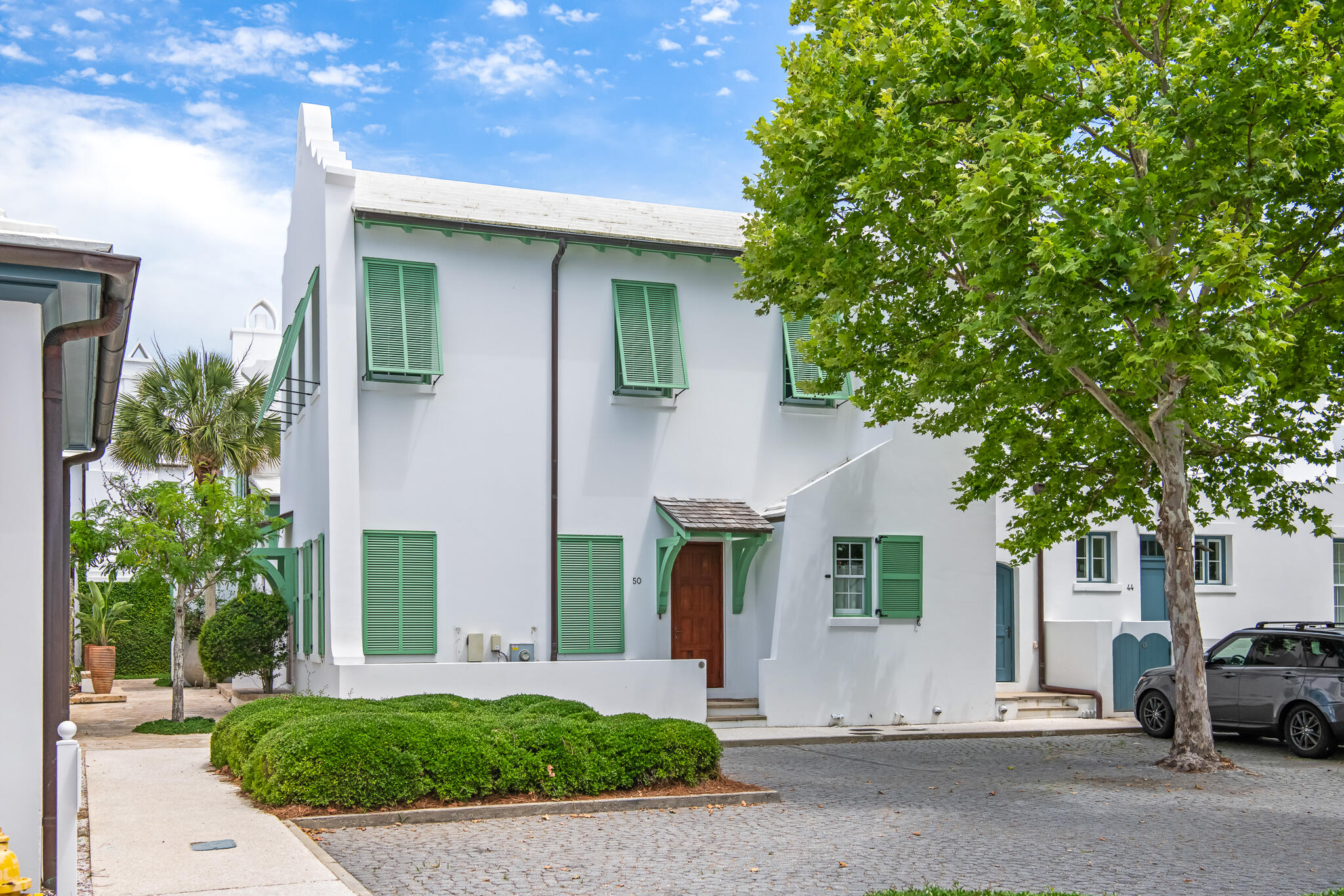 50 Seven Wells Court