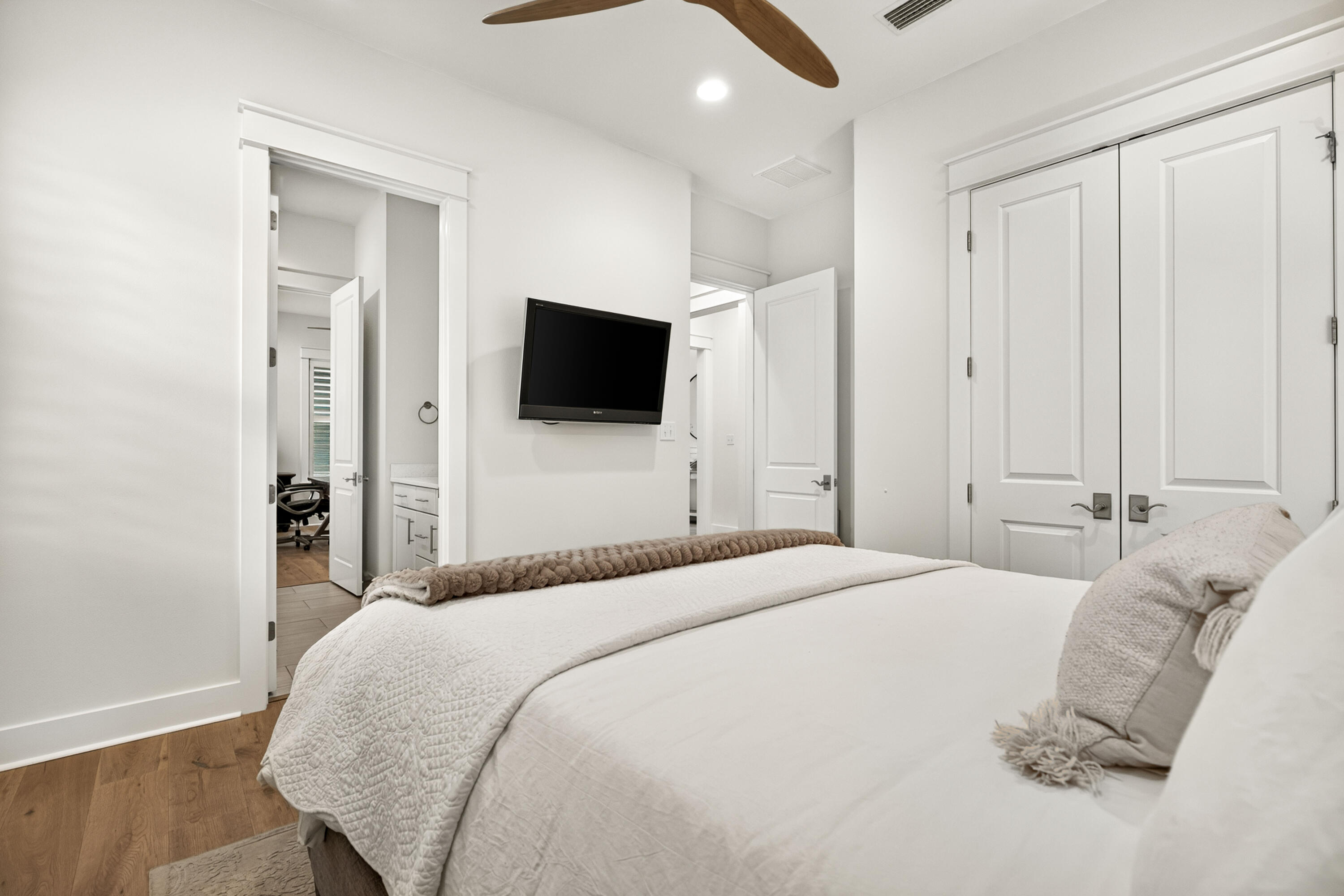 256 Medley Street lot 96