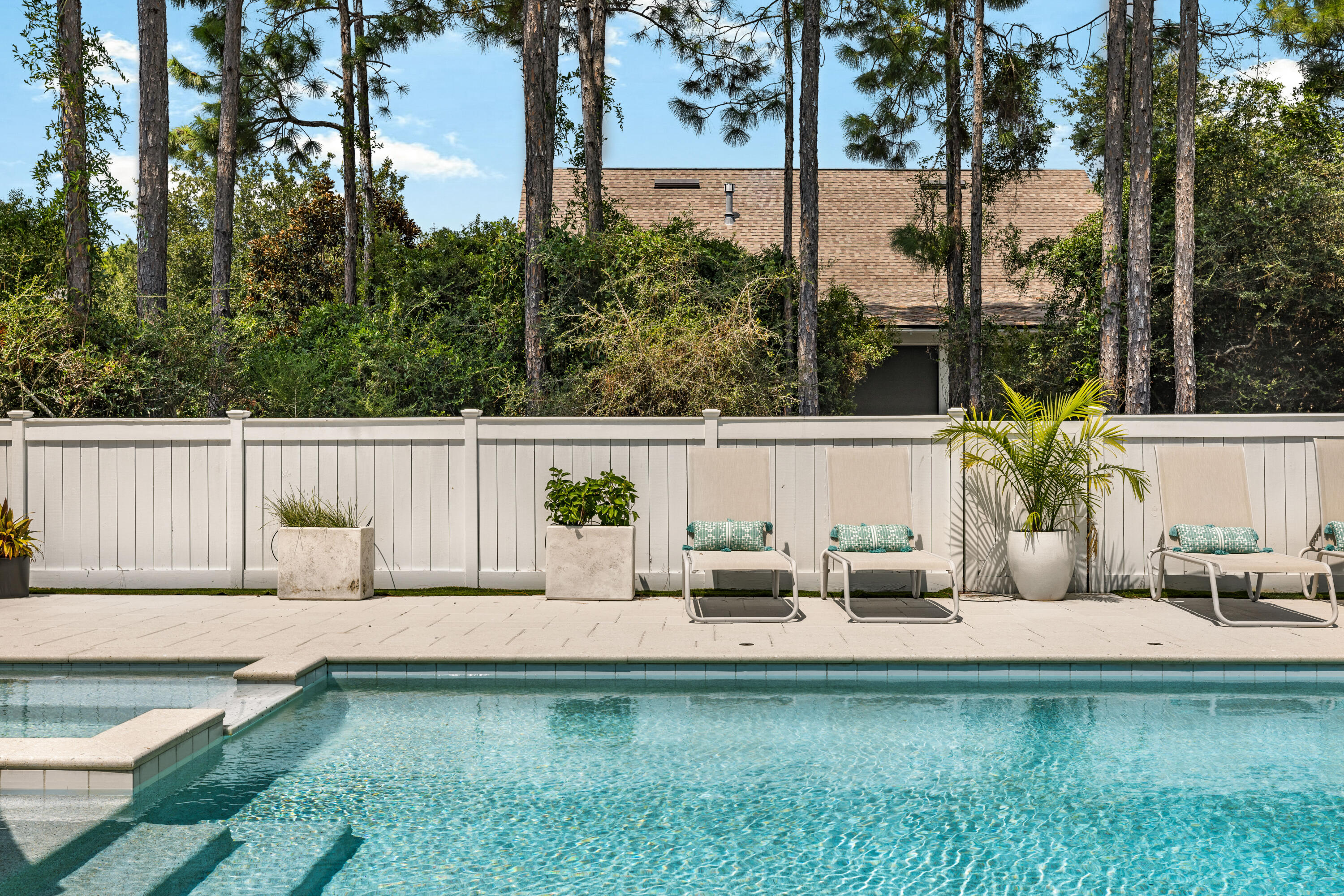 256 Medley Street lot 96