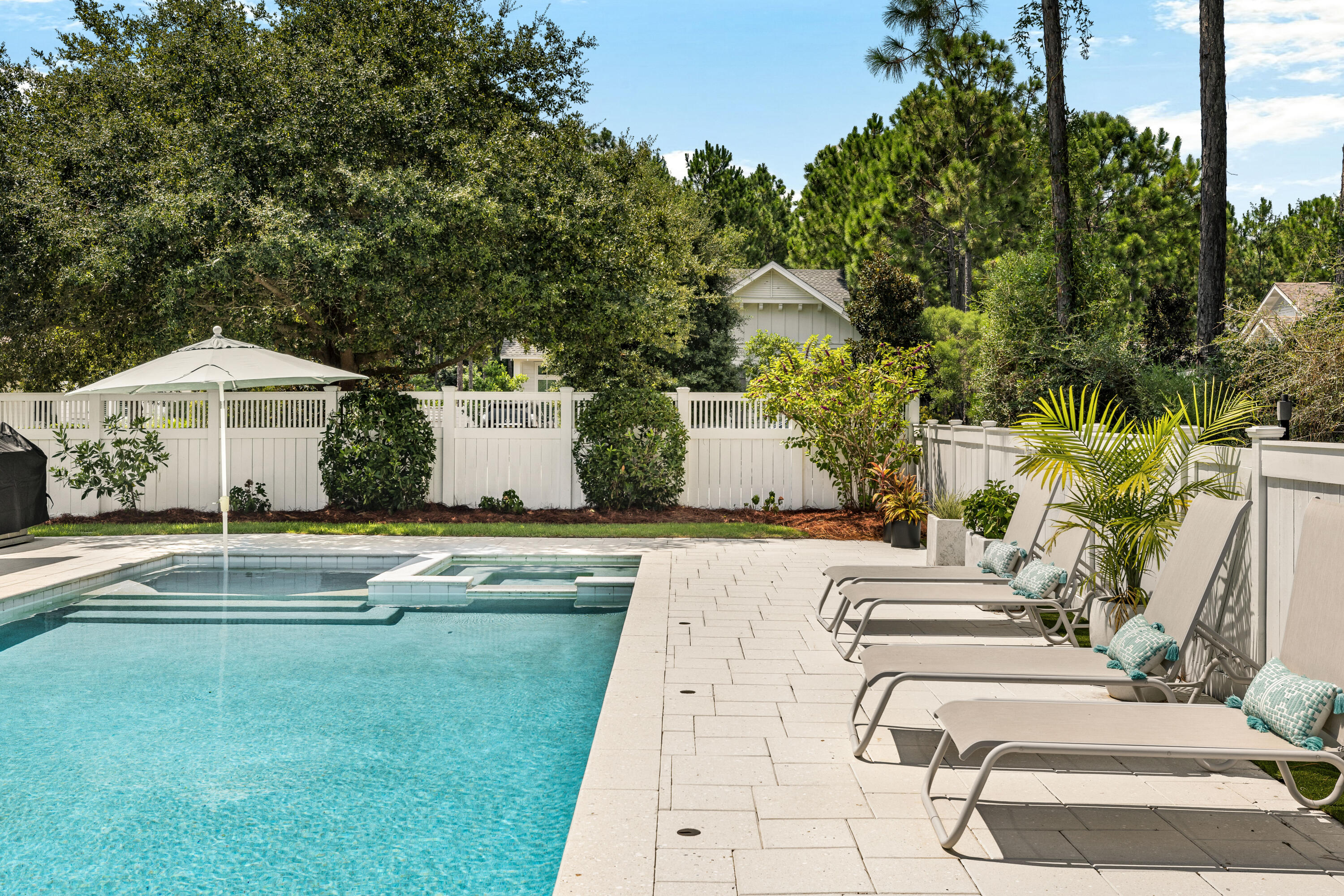 256 Medley Street lot 96