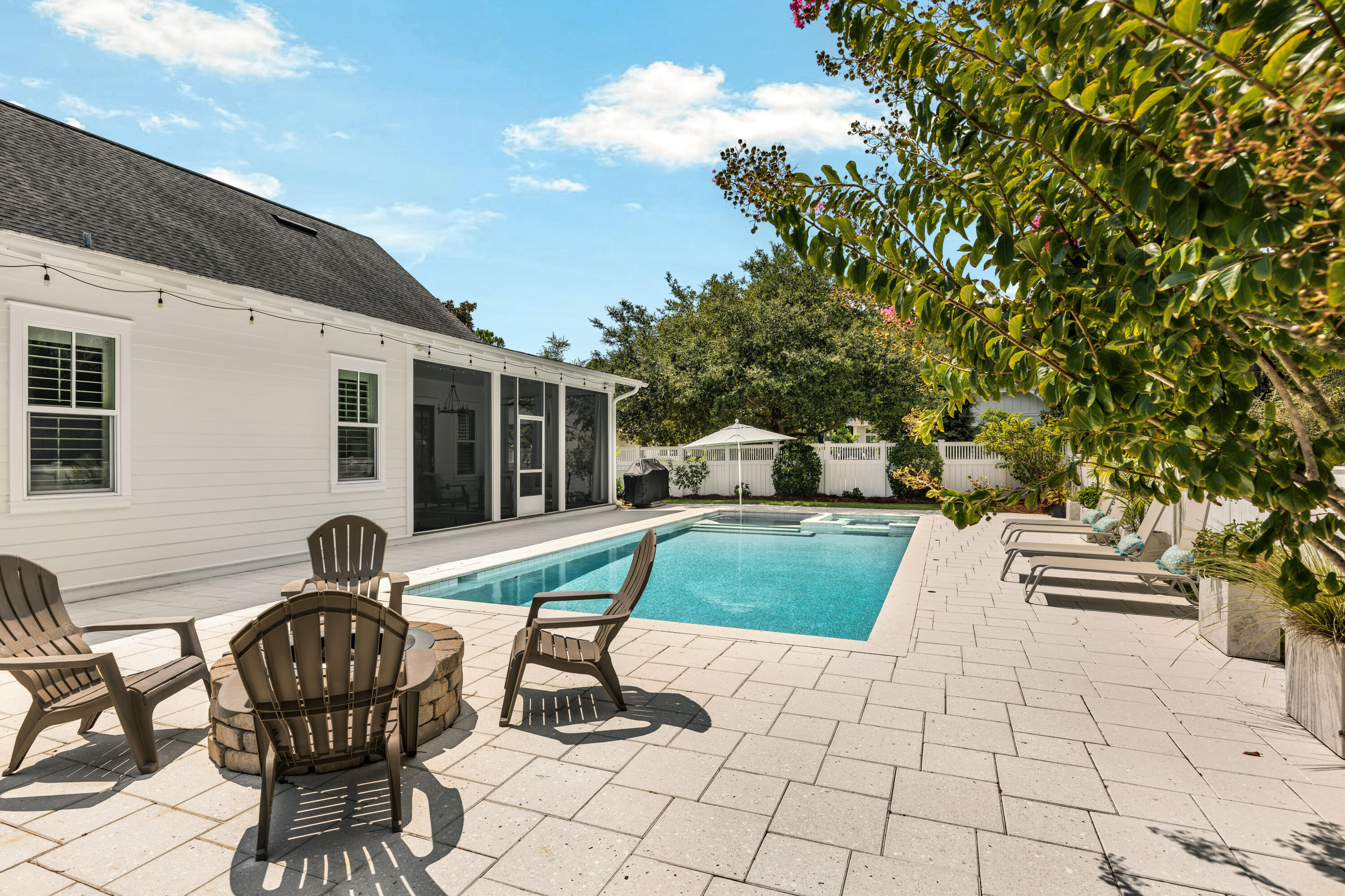 256 Medley Street lot 96