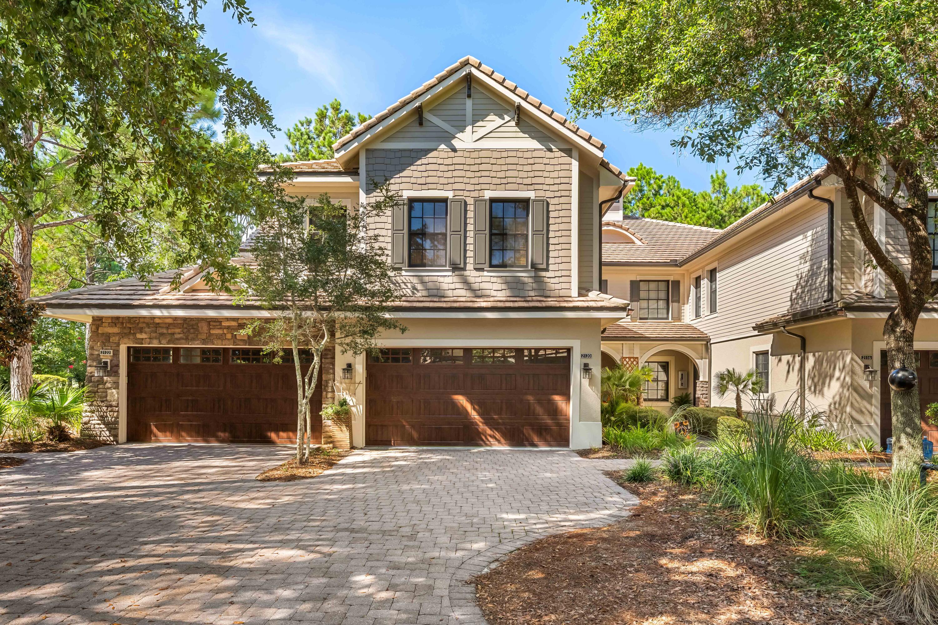 2120 Wild Heron Way 201