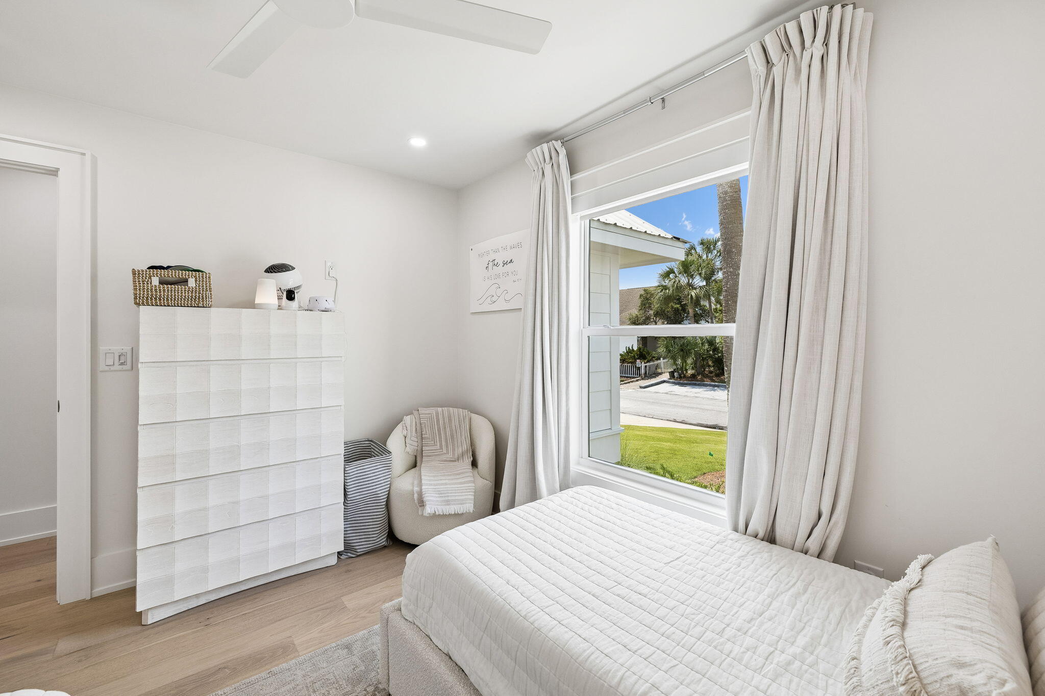 147 Walton Bonita Drive