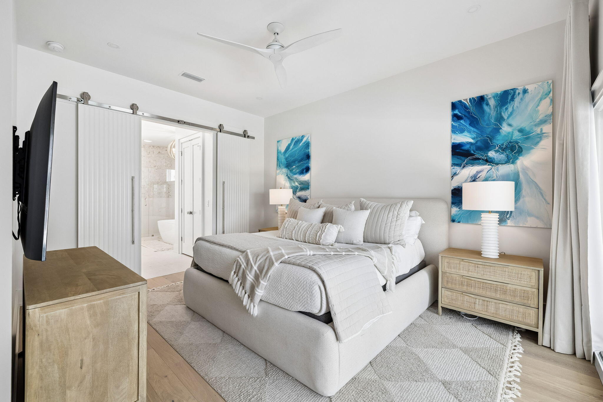 147 Walton Bonita Drive
