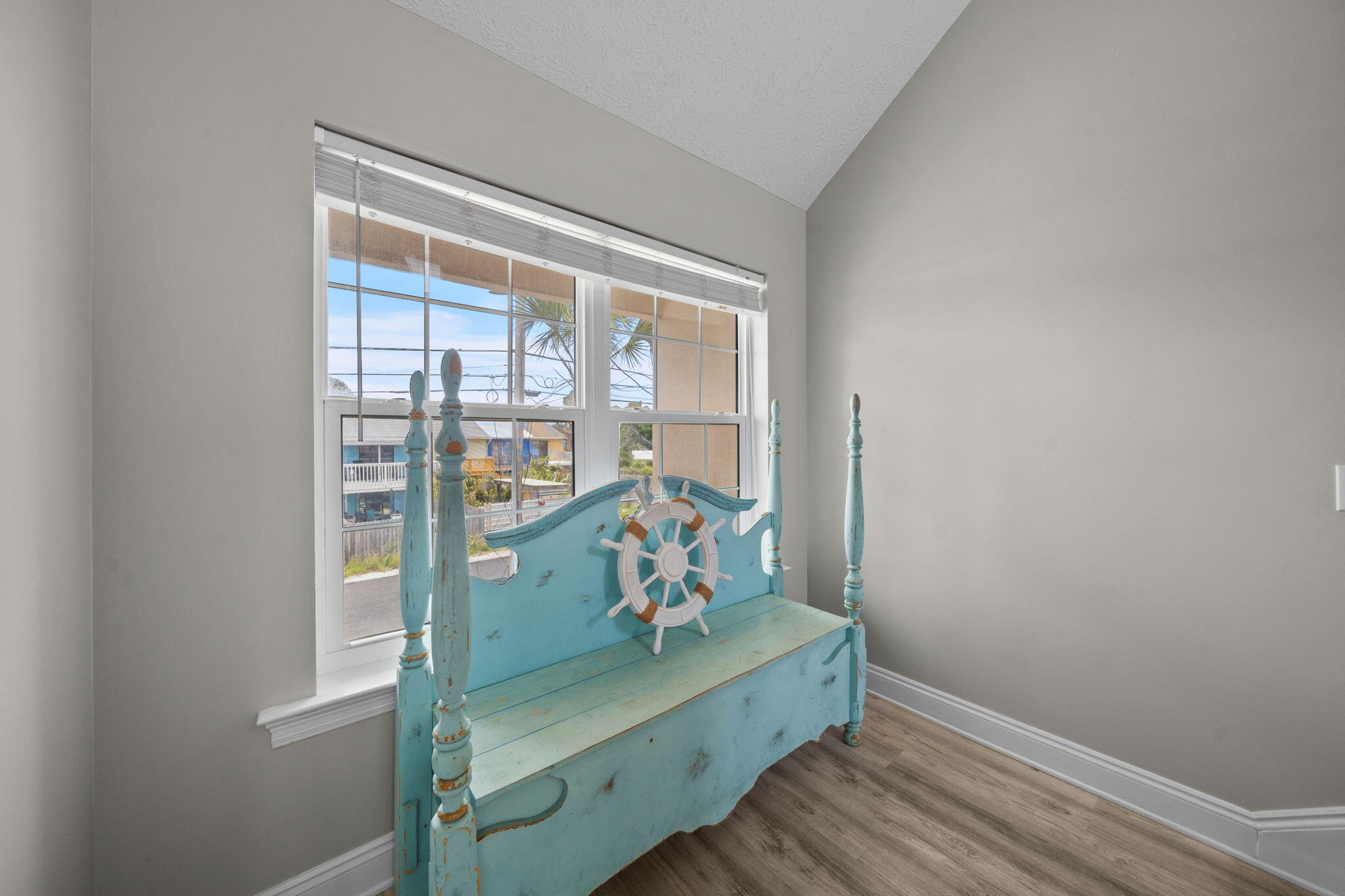 7827 Beach Drive