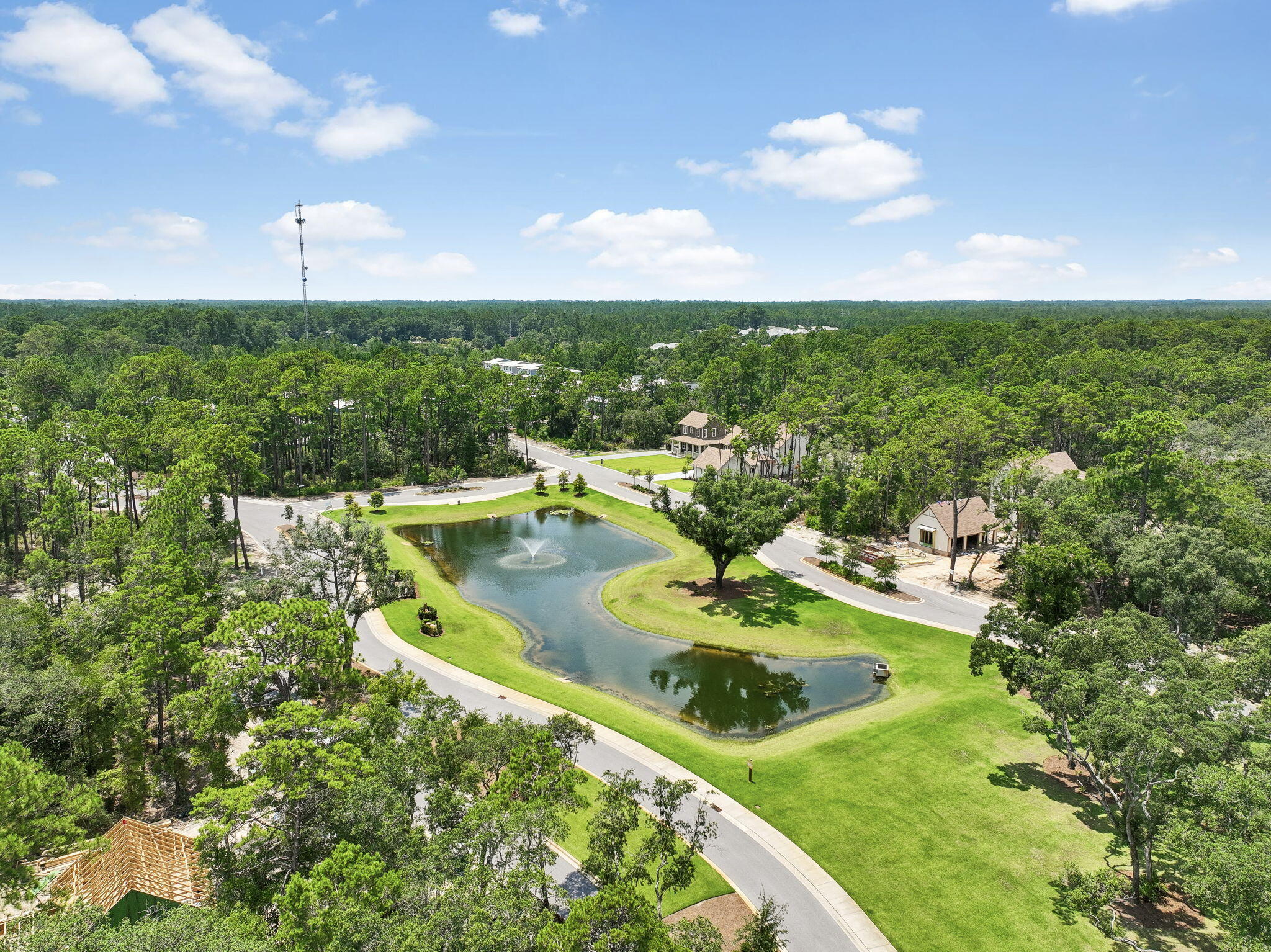 14 Glade Boulevard